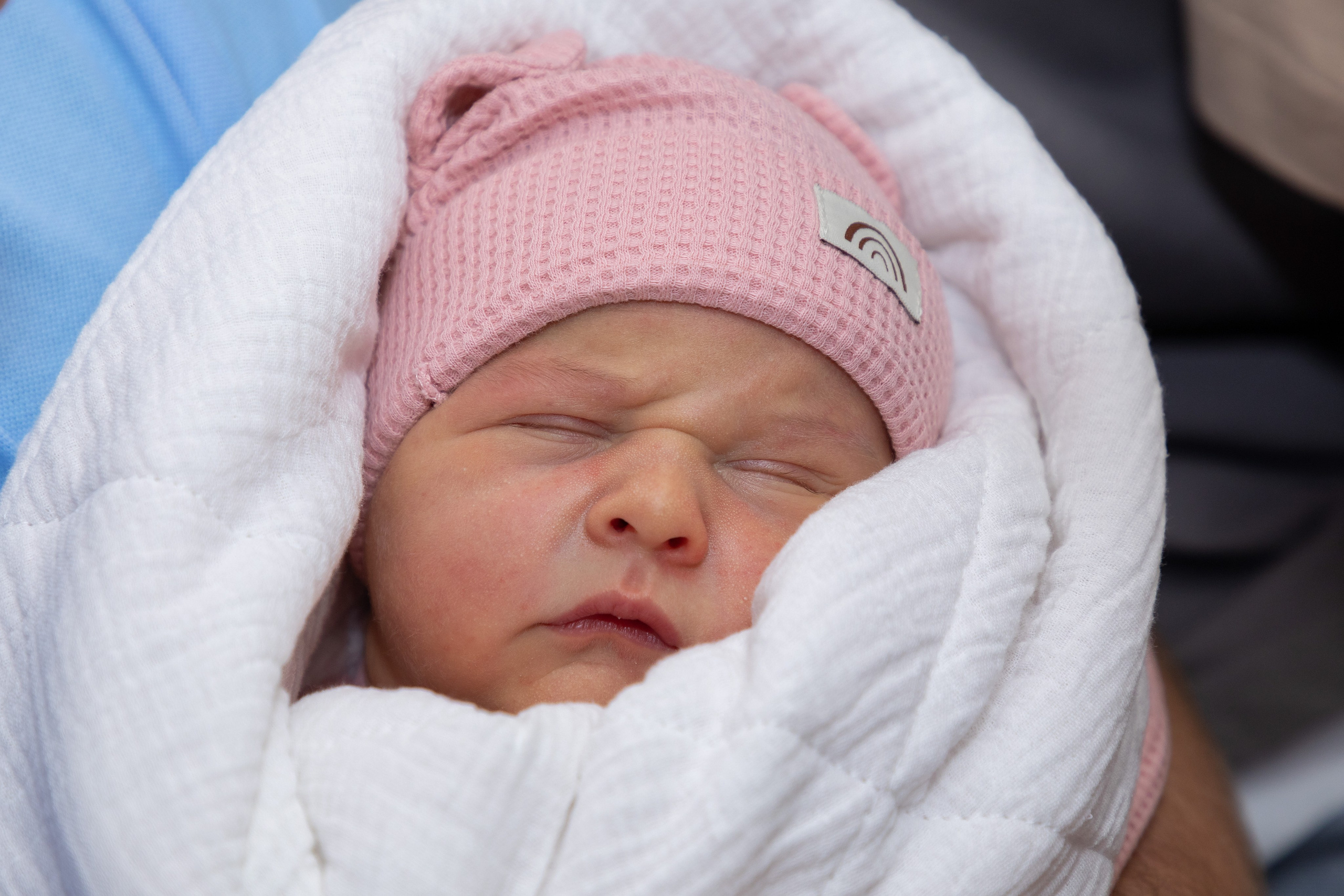 Выписка из роддома. Свадебный, семейный, школьный Фотограф и видеограф Худаноговы Александр и Ирина г. Зеленогорск, Красноярск