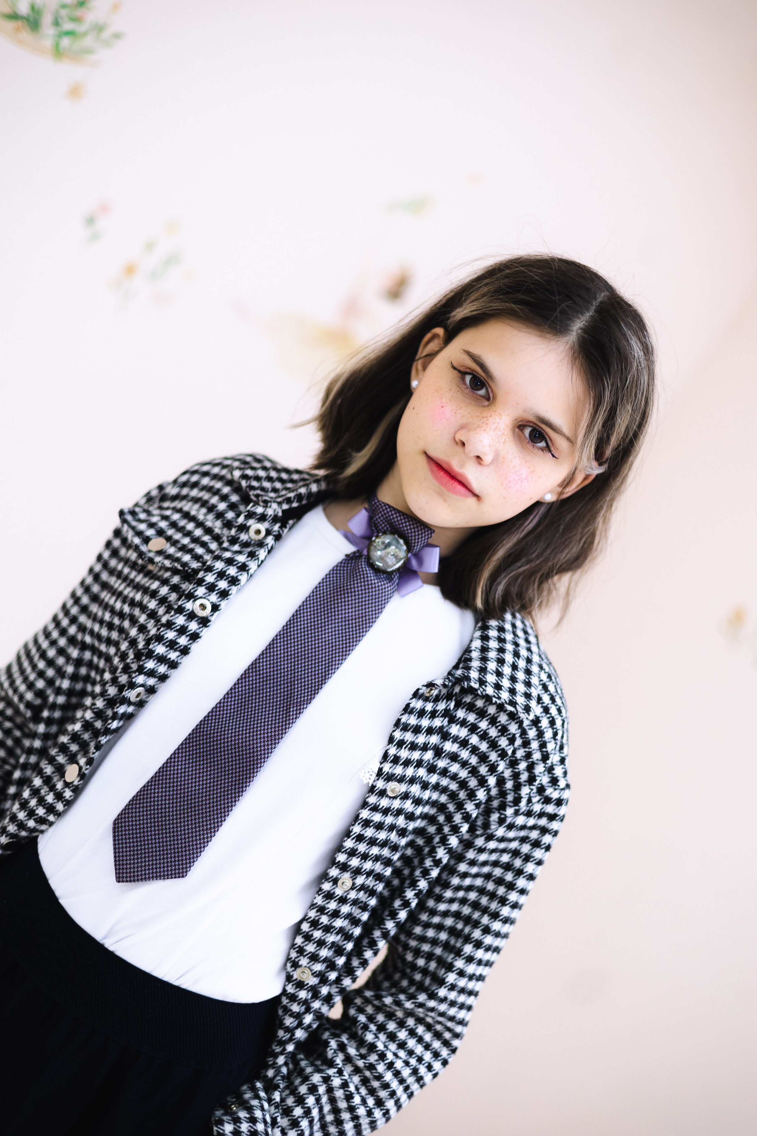 Галстук-переделка — стильное решение для оригинального образа девочки-подростка. Школа для девочек во Владивостоке — Само Совершенство