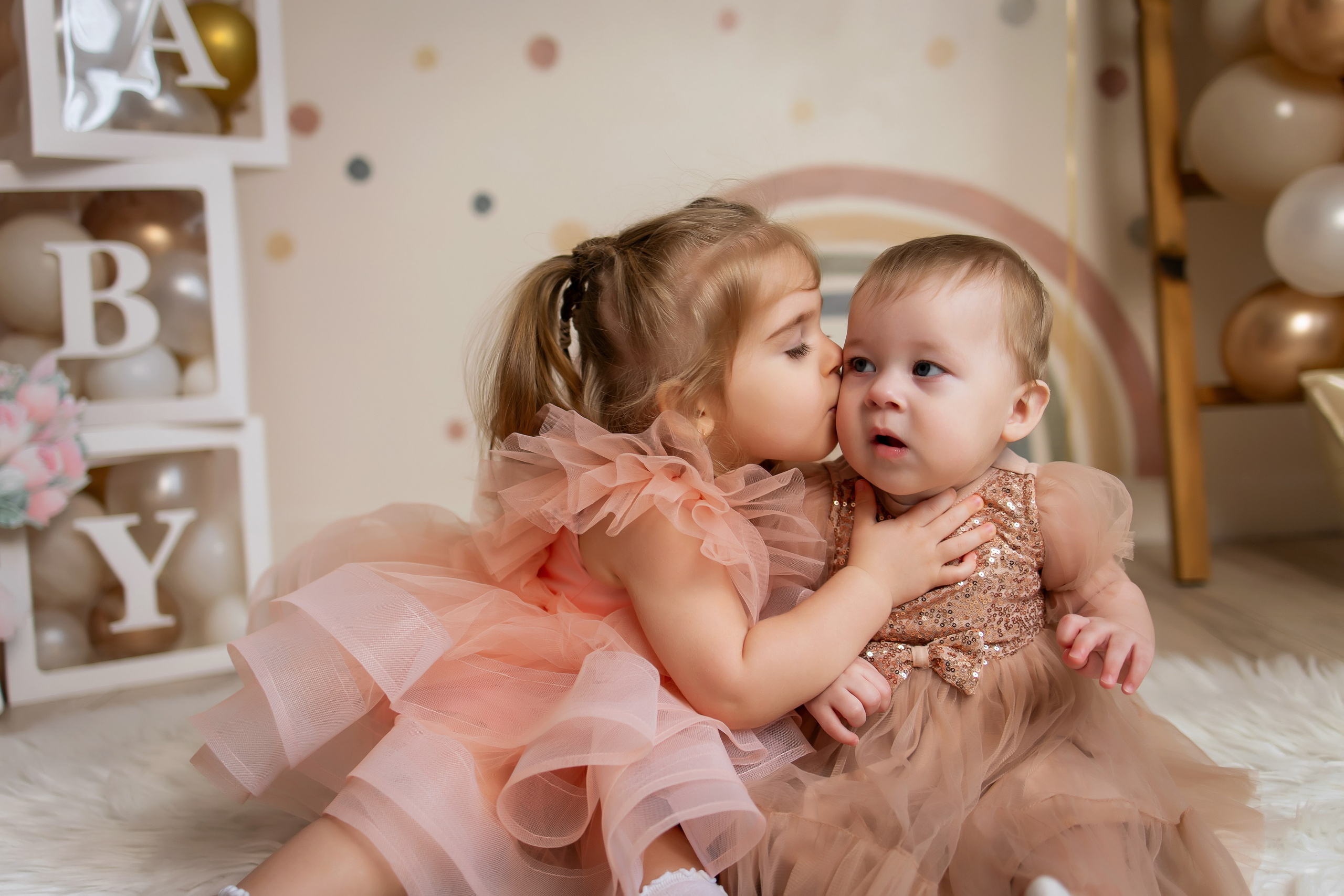 Ваши фотографии (2026 г.). Интерьерная фотостудия Background в Омске