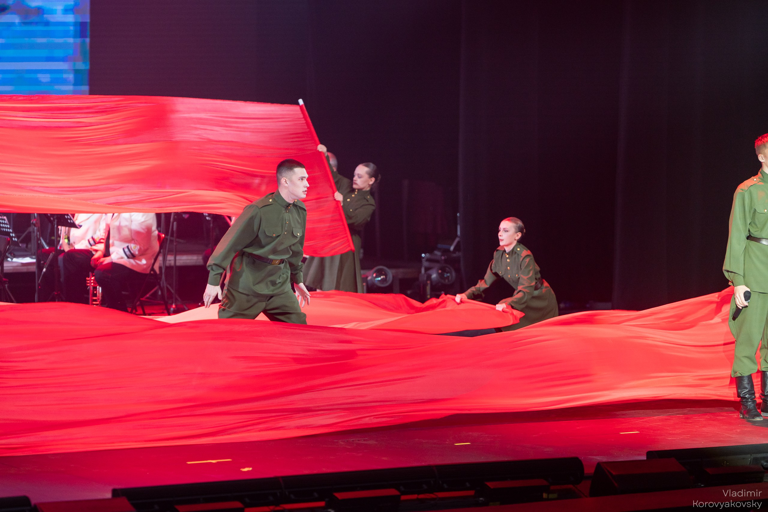 ТРАНСПАРТ 2025. Фотограф Владимир Коровяковский