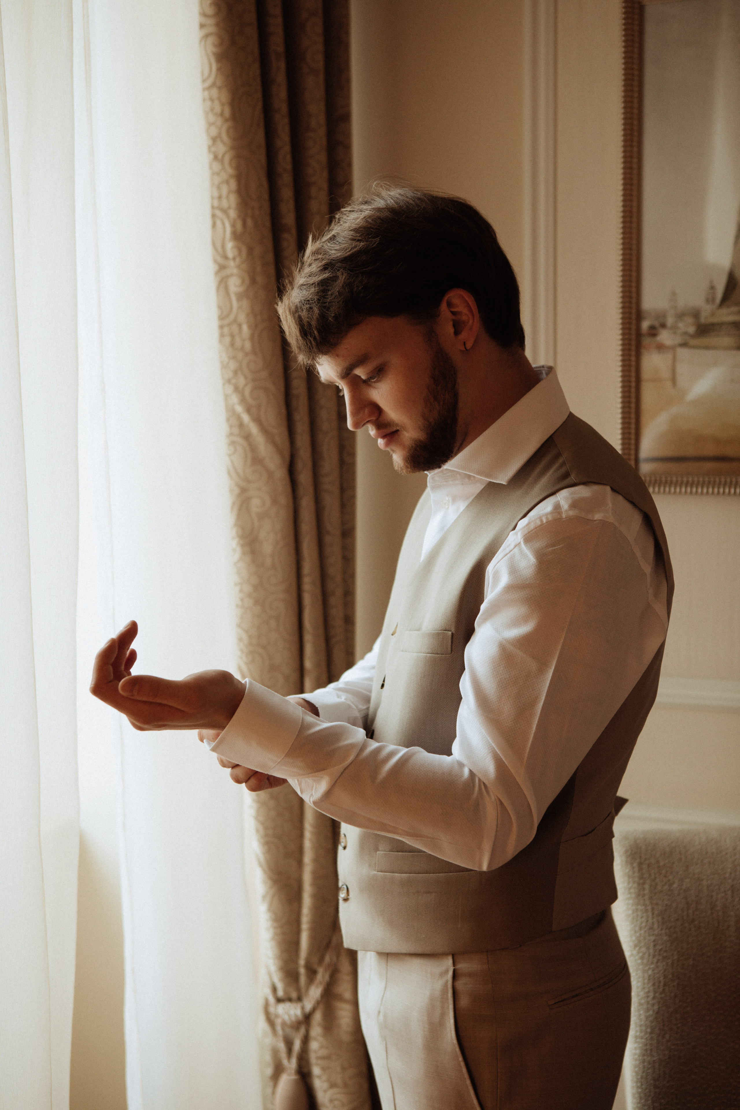 Саша и Вася. Утро в Балчуге и Роспись в Загсе. Свадебный и портретный фотограф в Москве Анастасия Масюк