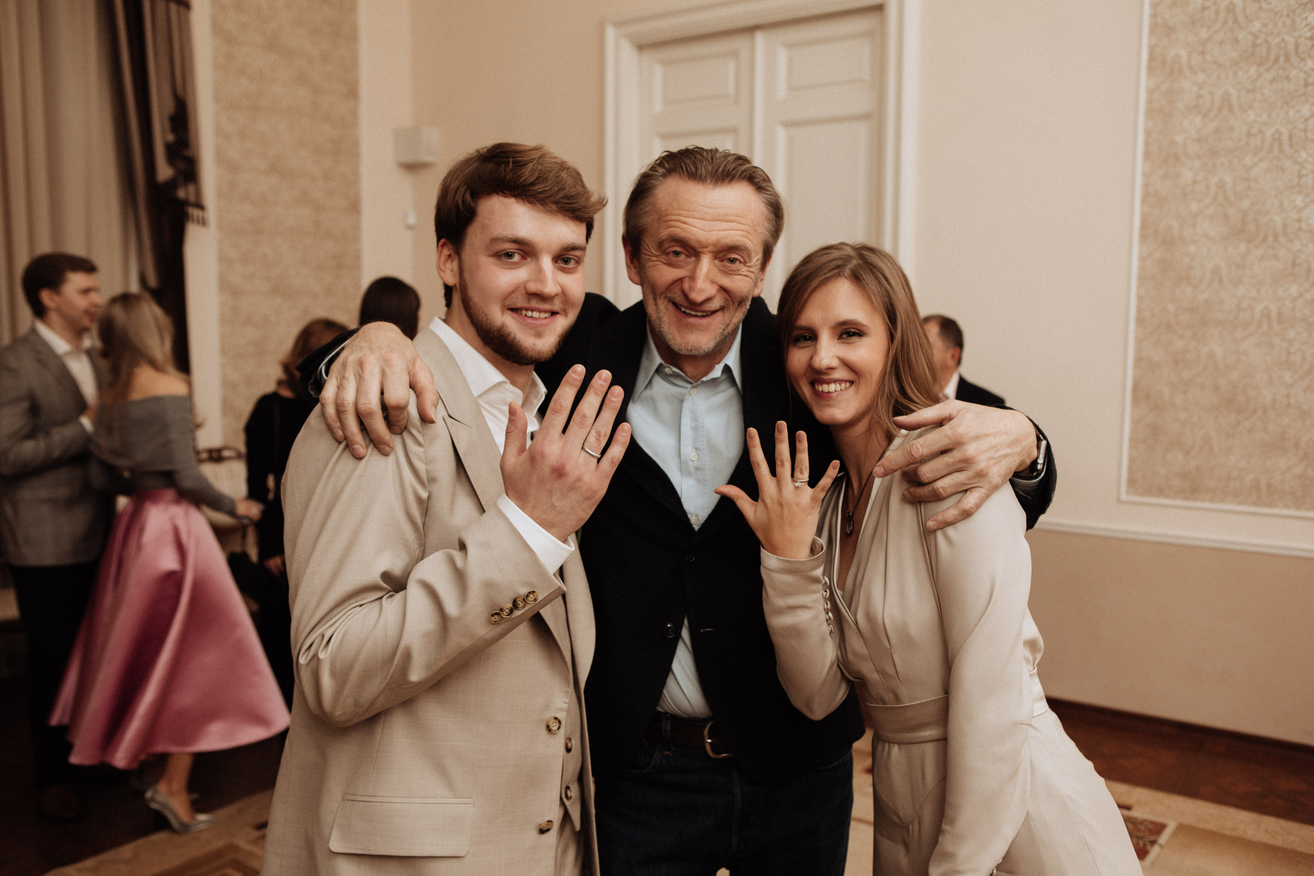 Саша и Вася. Утро в Балчуге и Роспись в Загсе. Свадебный и портретный фотограф в Москве Анастасия Масюк