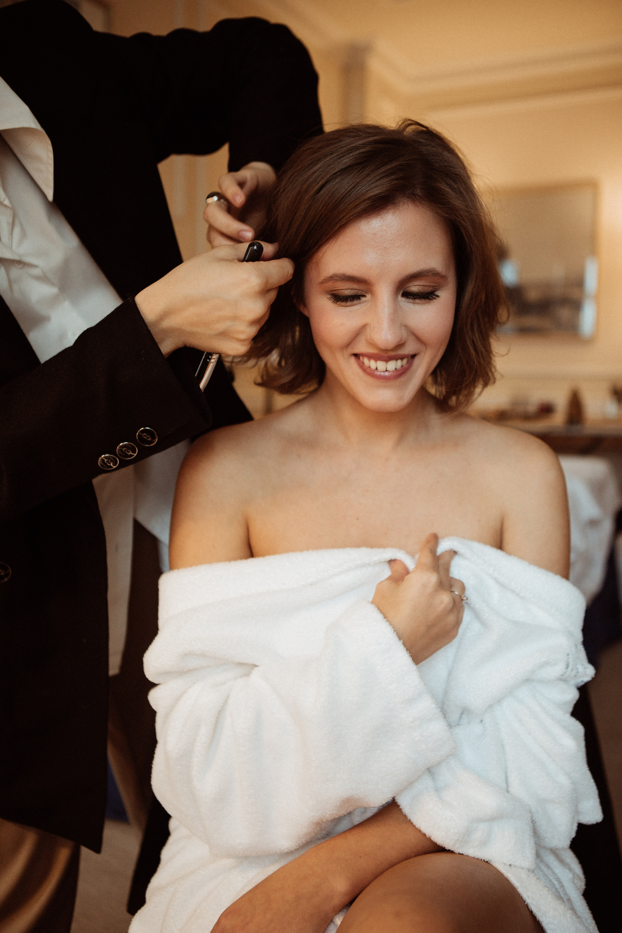 Саша и Вася. Утро в Балчуге и Роспись в Загсе. Свадебный и портретный фотограф в Москве Анастасия Масюк