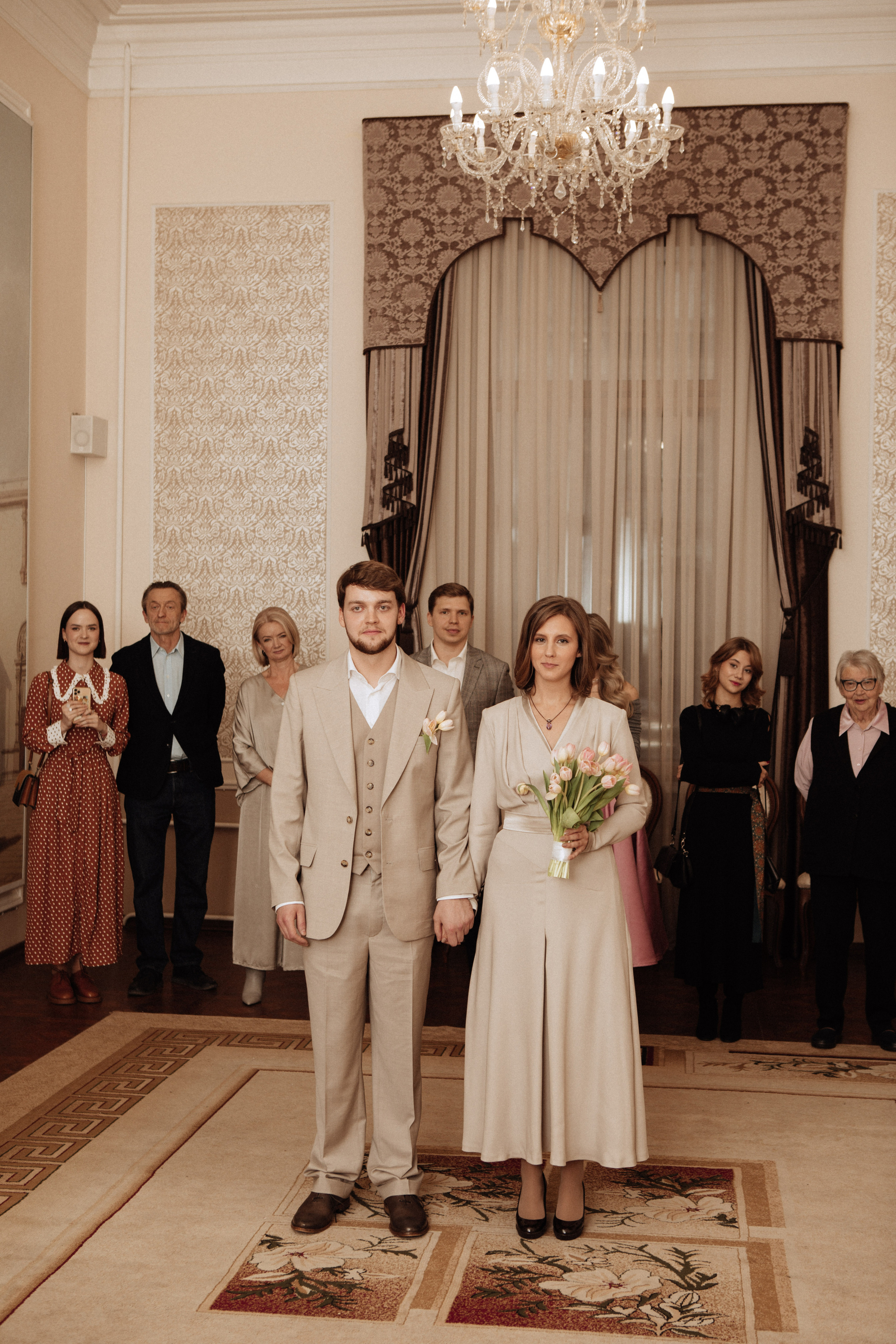 Саша и Вася. Утро в Балчуге и Роспись в Загсе. Свадебный и портретный фотограф в Москве Анастасия Масюк