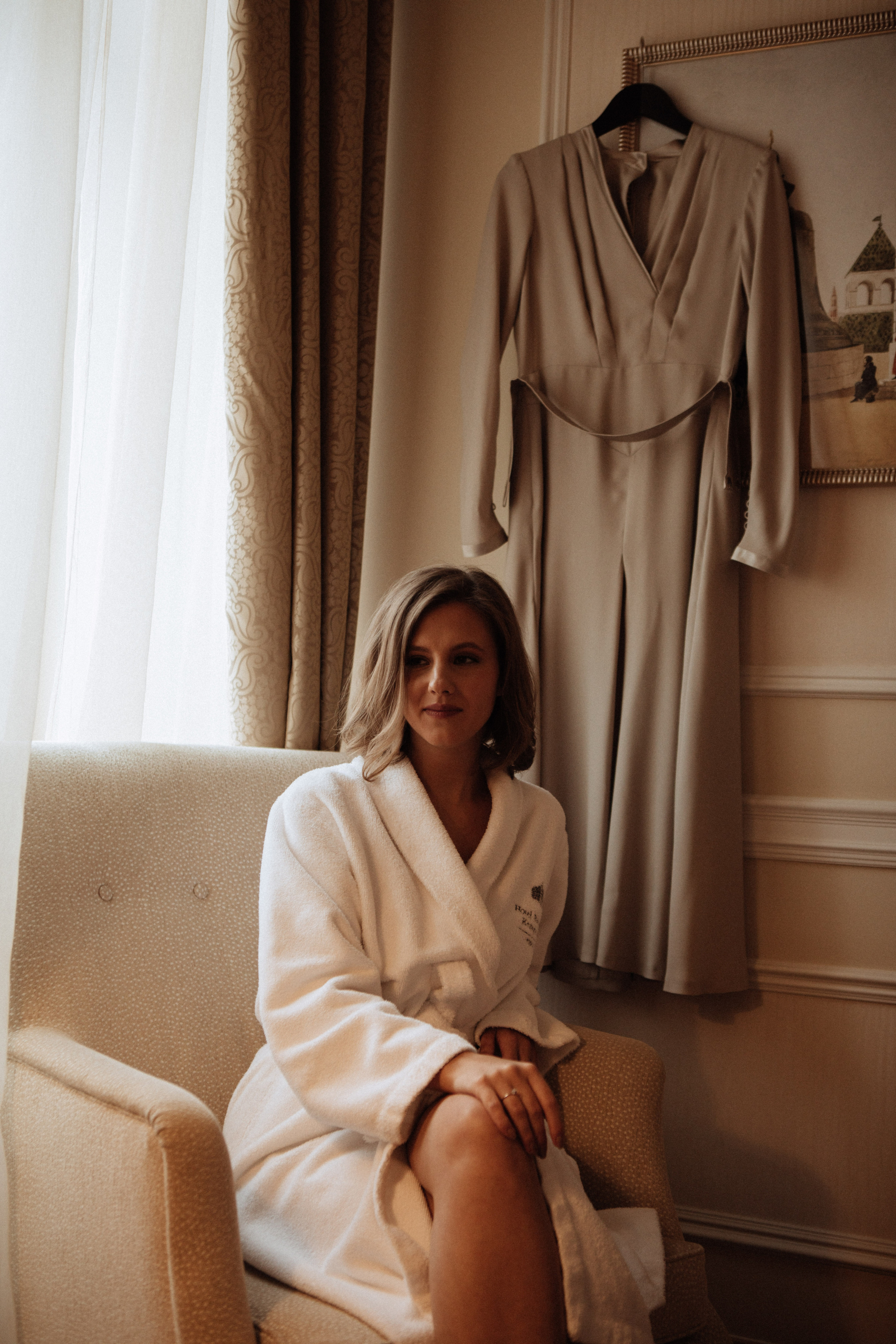 Саша и Вася. Утро в Балчуге и Роспись в Загсе. Свадебный и портретный фотограф в Москве Анастасия Масюк