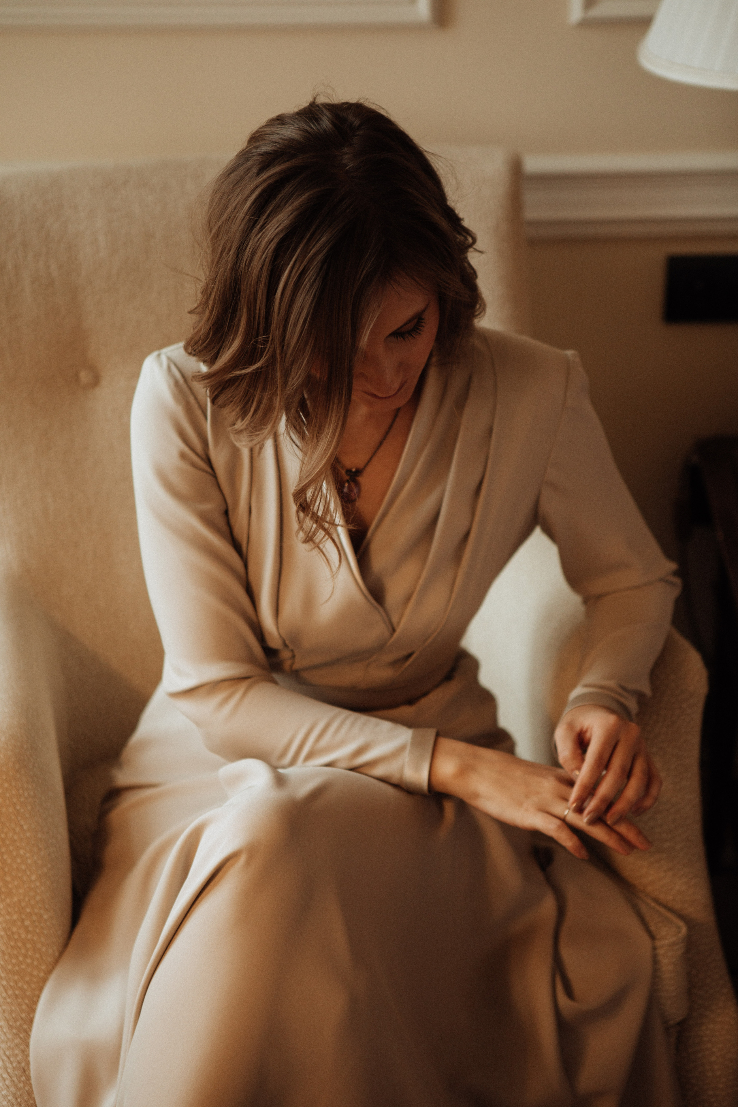 Саша и Вася. Утро в Балчуге и Роспись в Загсе. Свадебный и портретный фотограф в Москве Анастасия Масюк