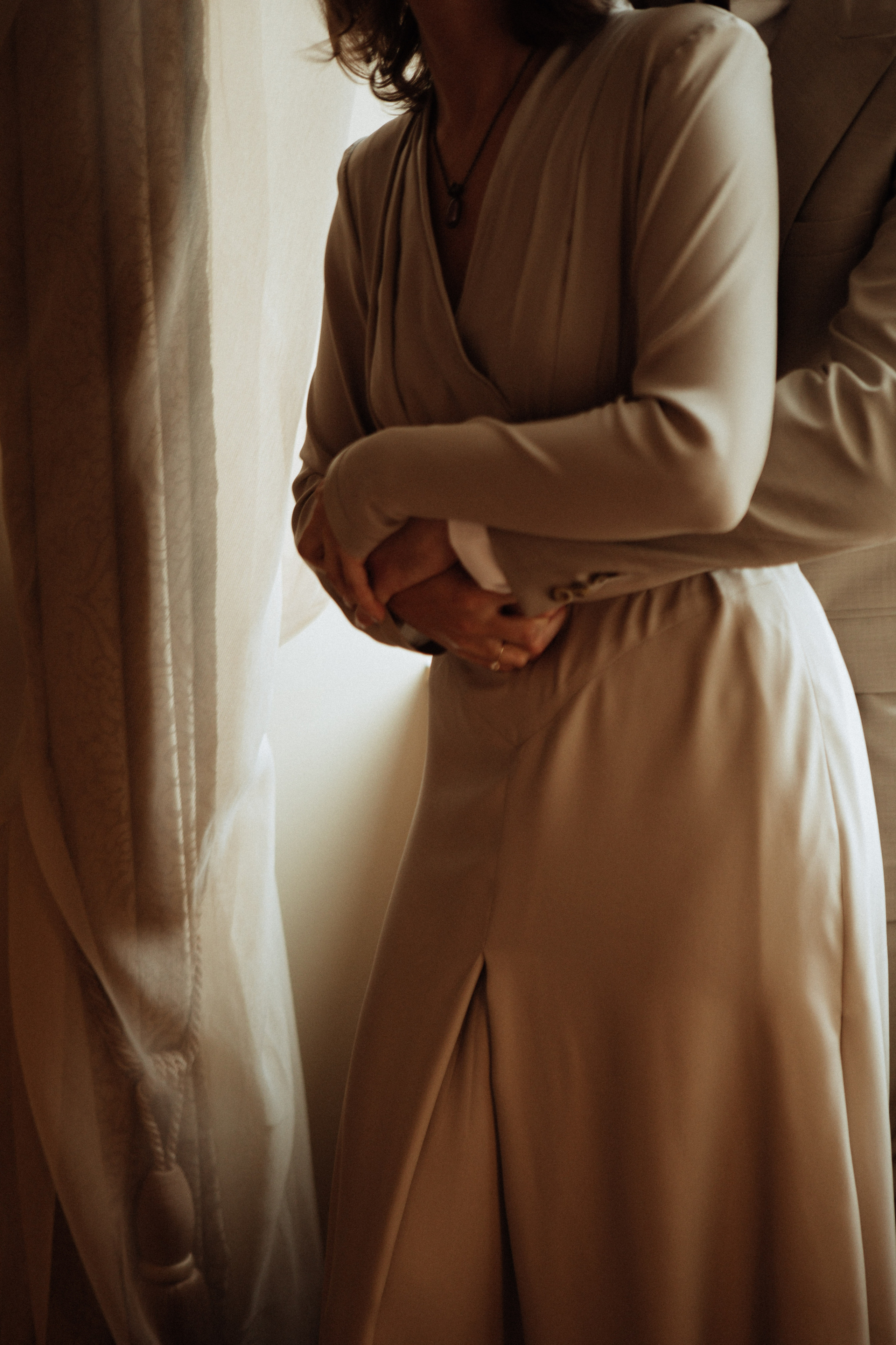 Саша и Вася. Утро в Балчуге и Роспись в Загсе. Свадебный и портретный фотограф в Москве Анастасия Масюк