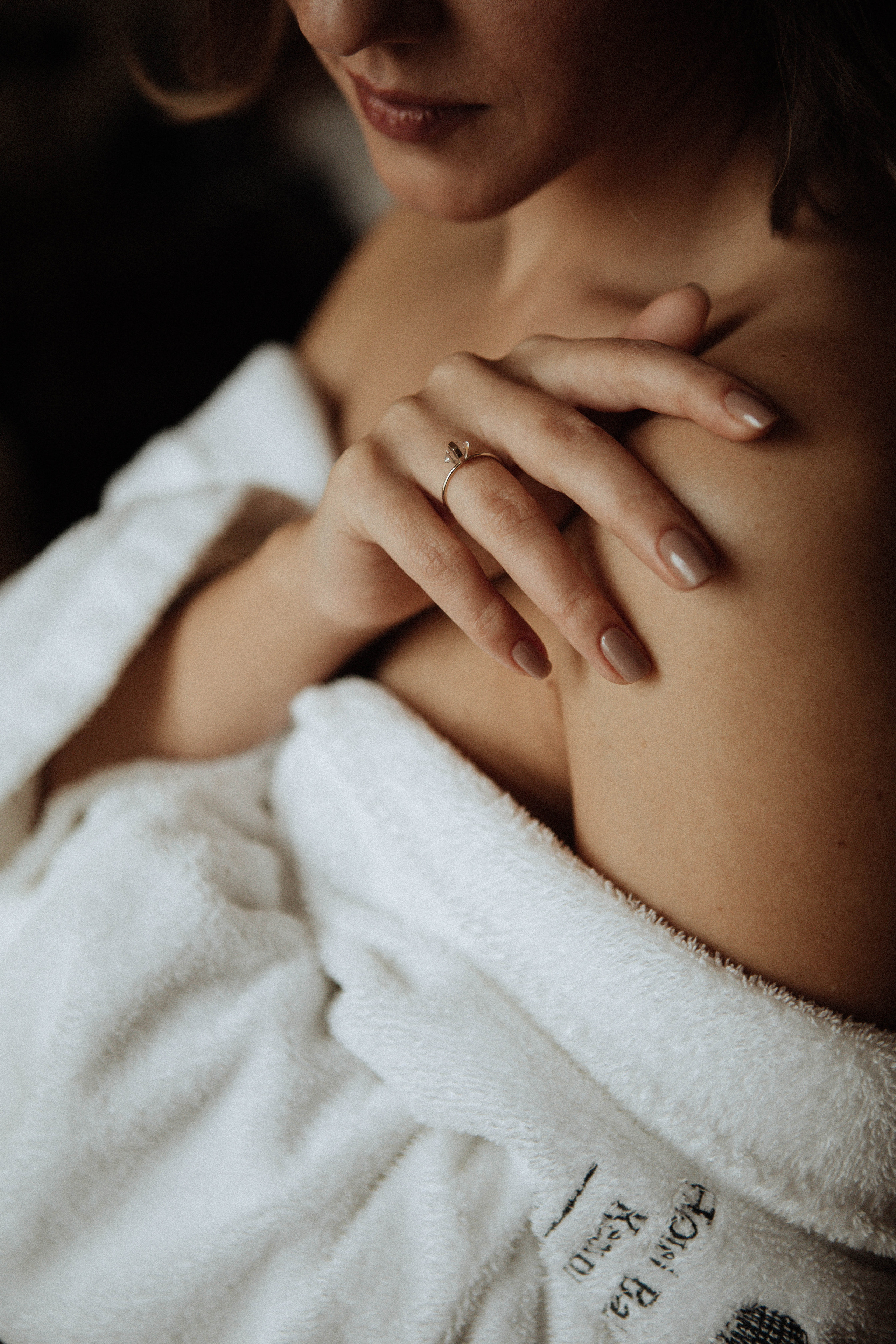 Саша и Вася. Утро в Балчуге и Роспись в Загсе. Свадебный и портретный фотограф в Москве Анастасия Масюк