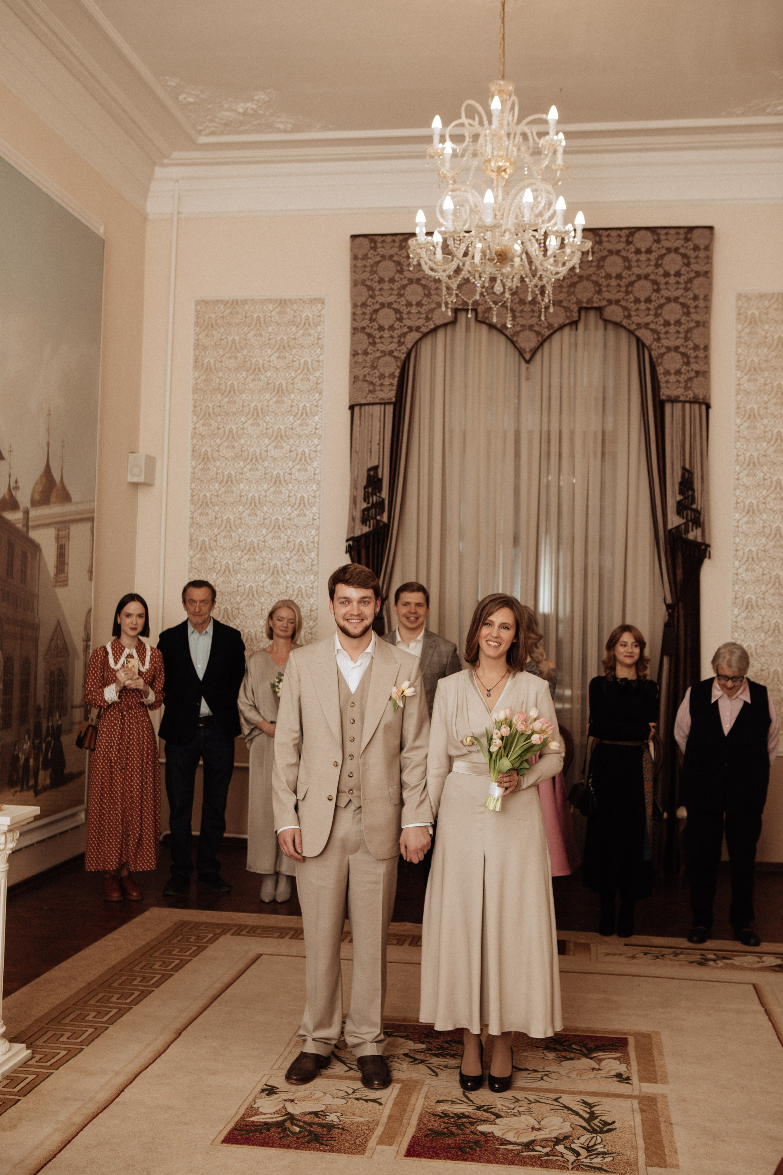 Саша и Вася. Утро в Балчуге и Роспись в Загсе. Свадебный и портретный фотограф в Москве Анастасия Масюк