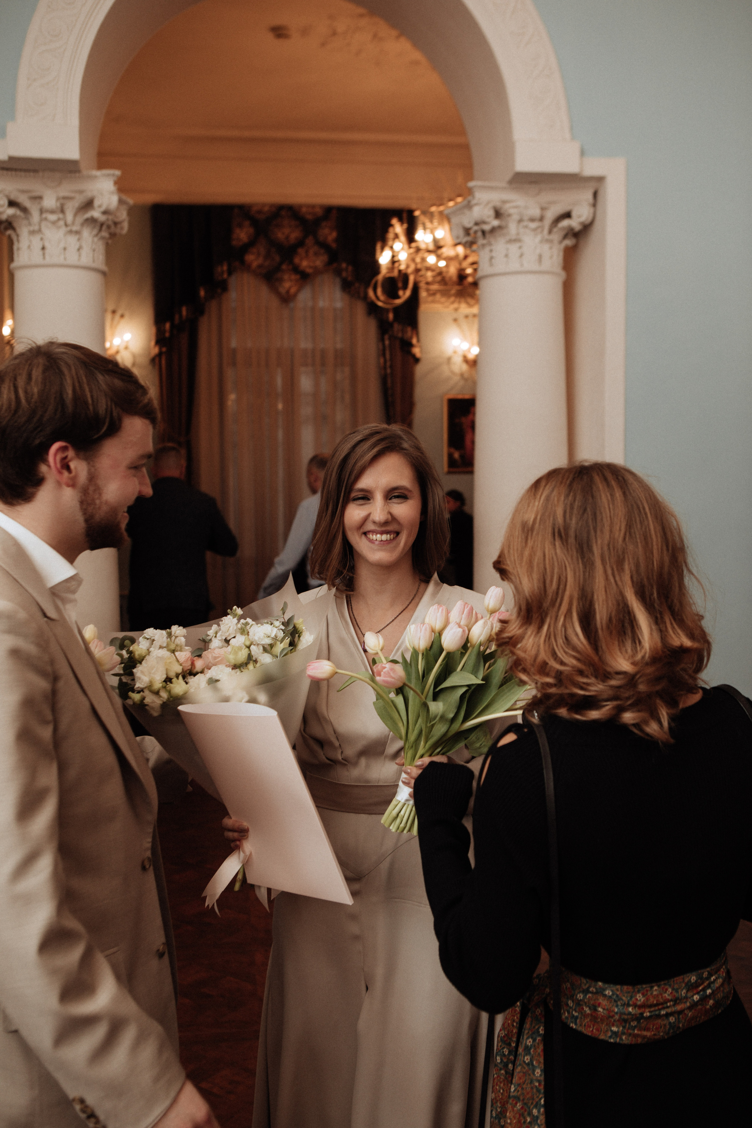 Саша и Вася. Утро в Балчуге и Роспись в Загсе. Свадебный и портретный фотограф в Москве Анастасия Масюк