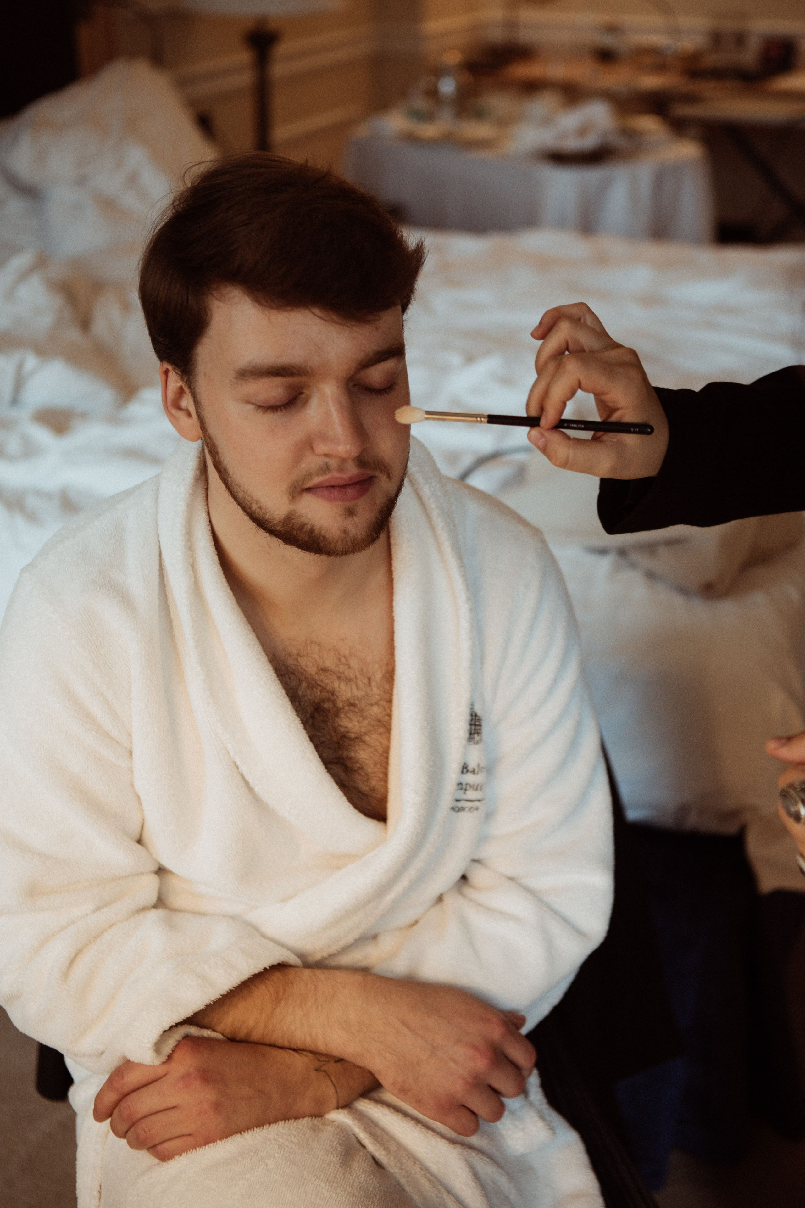 Саша и Вася. Утро в Балчуге и Роспись в Загсе. Свадебный и портретный фотограф в Москве Анастасия Масюк