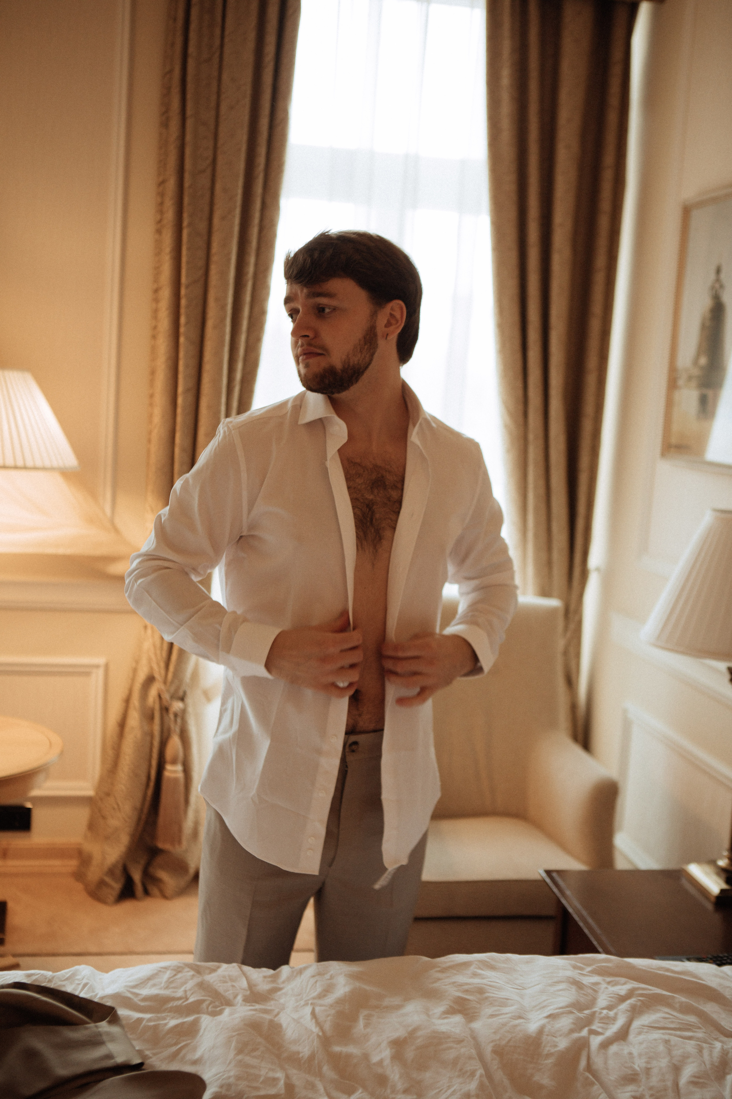 Саша и Вася. Утро в Балчуге и Роспись в Загсе. Свадебный и портретный фотограф в Москве Анастасия Масюк