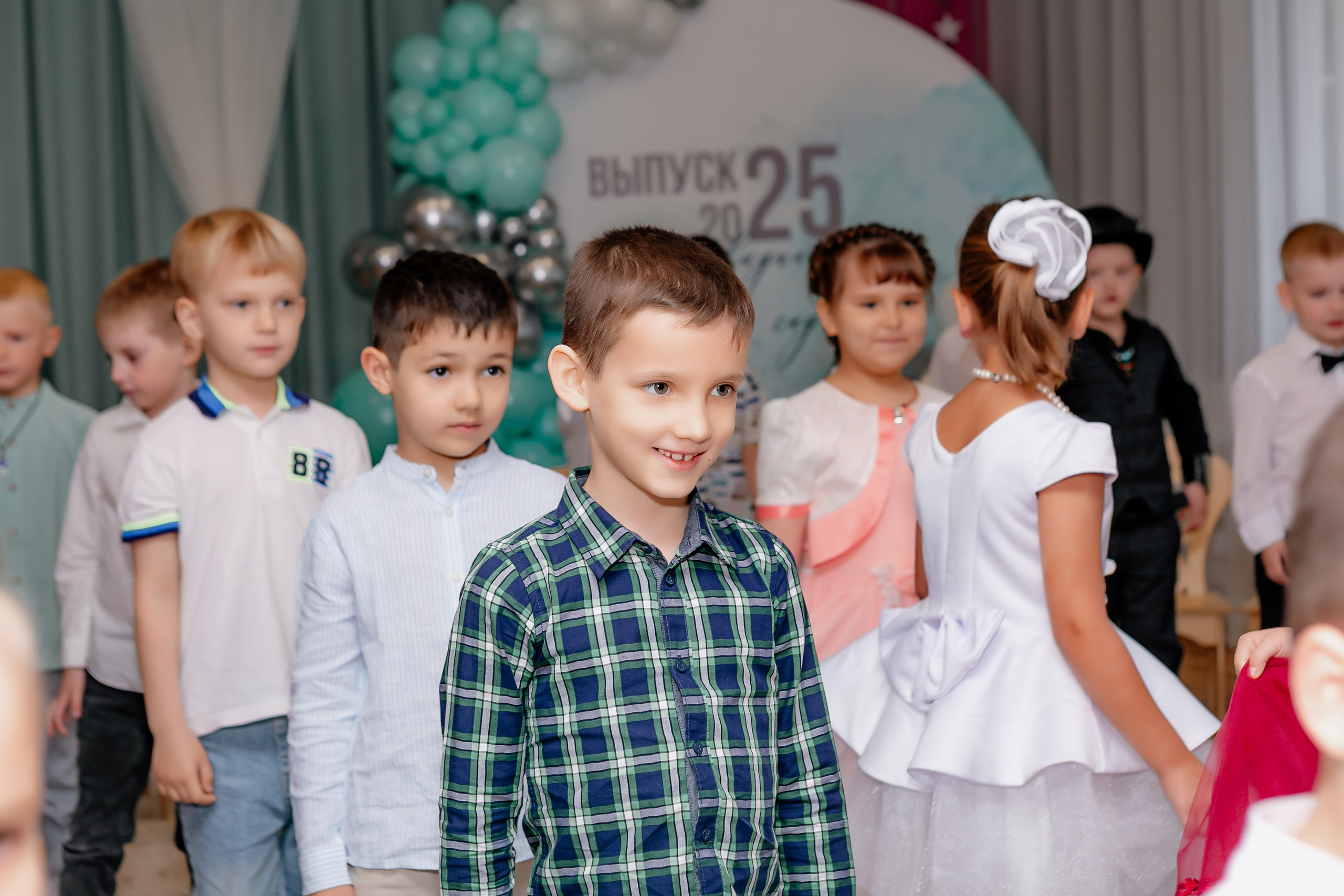ВЫПУСКНОЙ ДЕТСКИЙ САД. Контент фотограф, съемка для маркетплейсов, фуд съемка и репортажи в Новосибирске Ралия Галеева