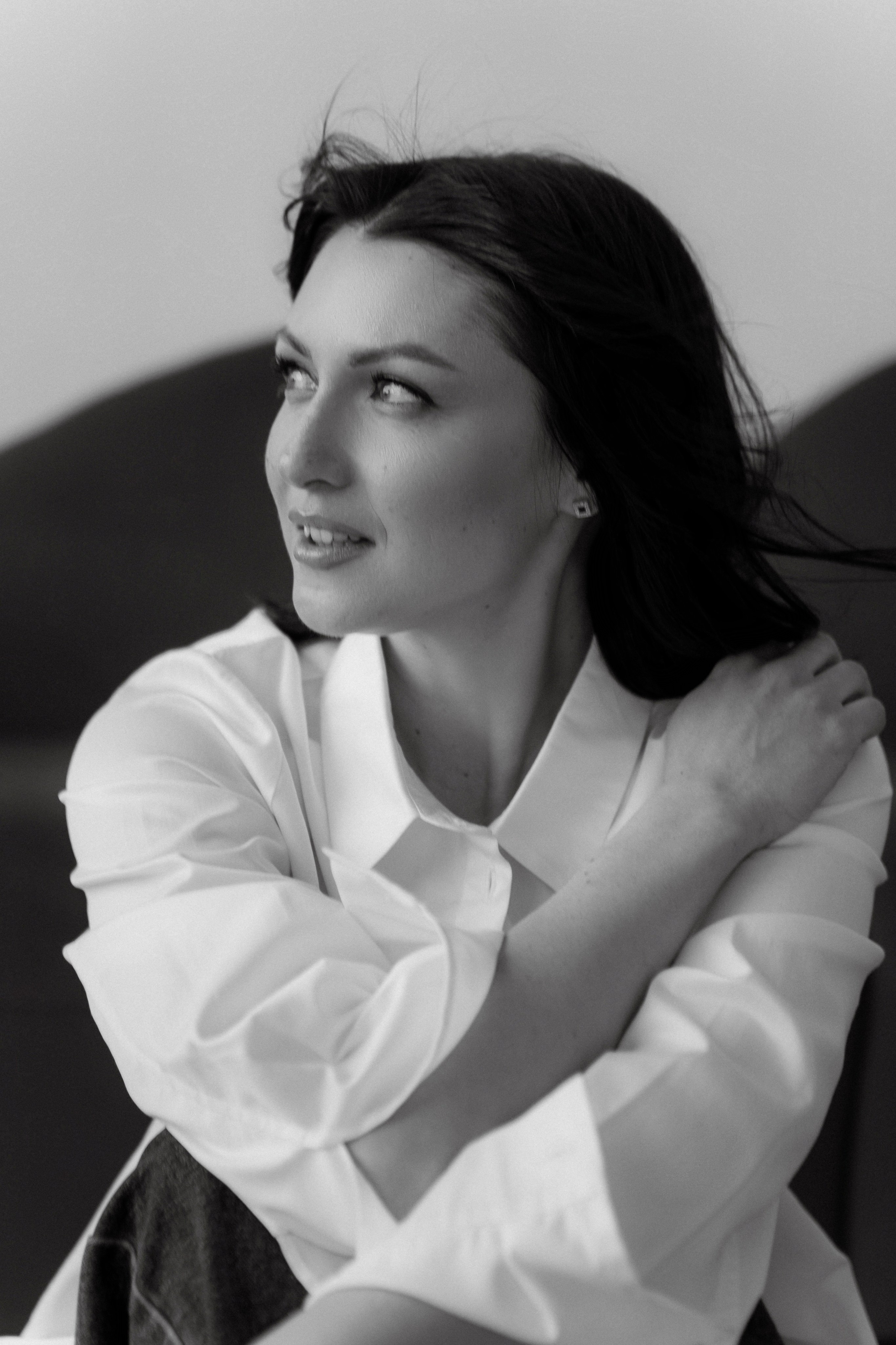 Анна ч/б. Главная