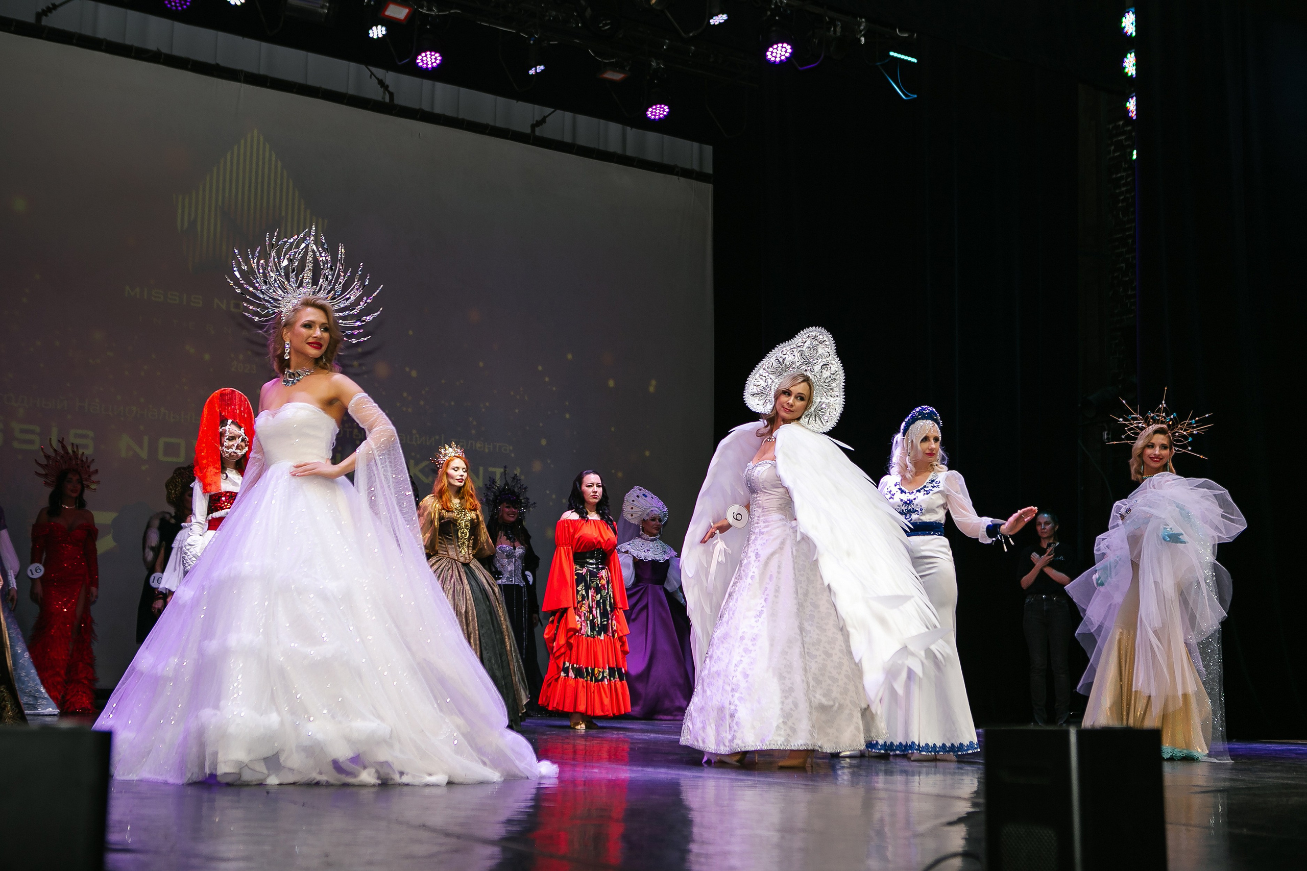 Финал Конкурса Красоты. Контент фотограф, съемка для маркетплейсов, фуд съемка и репортажи в Новосибирске Ралия Галеева