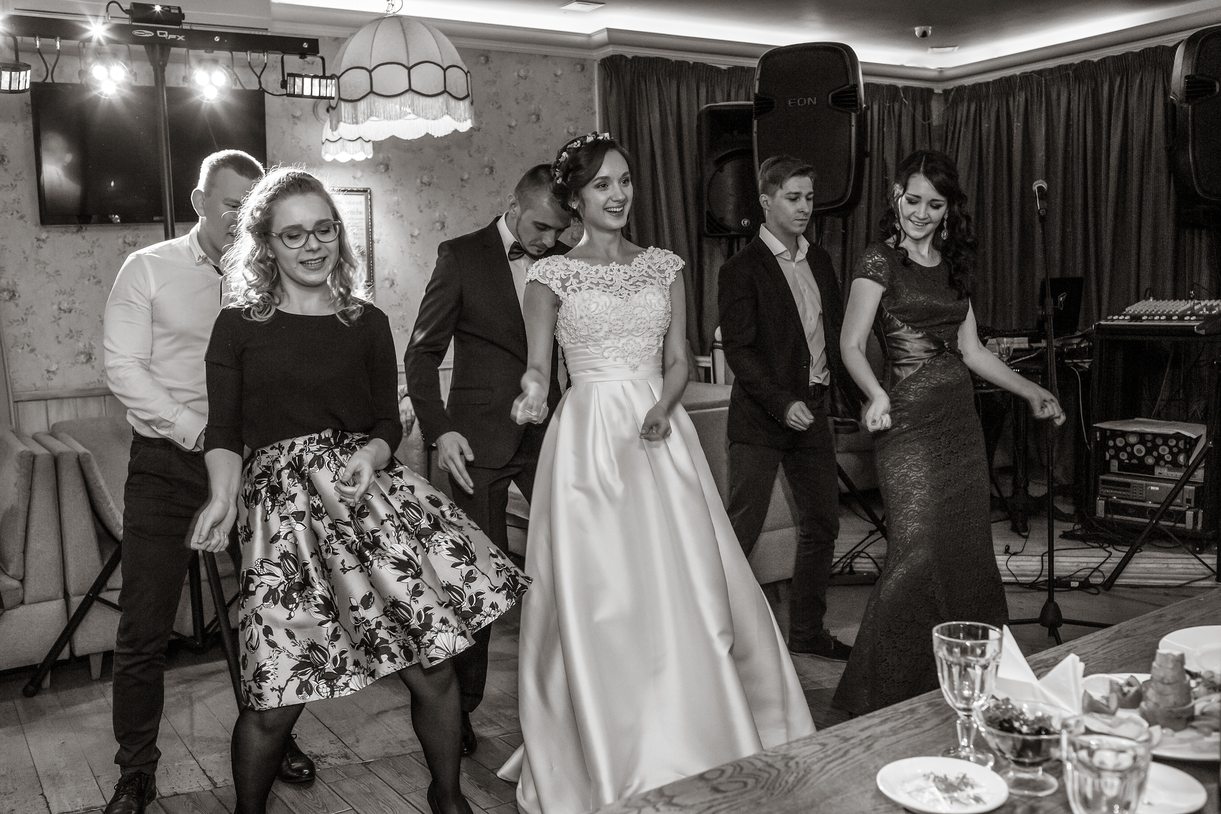 Ирина и Артем, Авеню-отель. Свадебный и репортажный фотограф (Москва, Королев и другие)