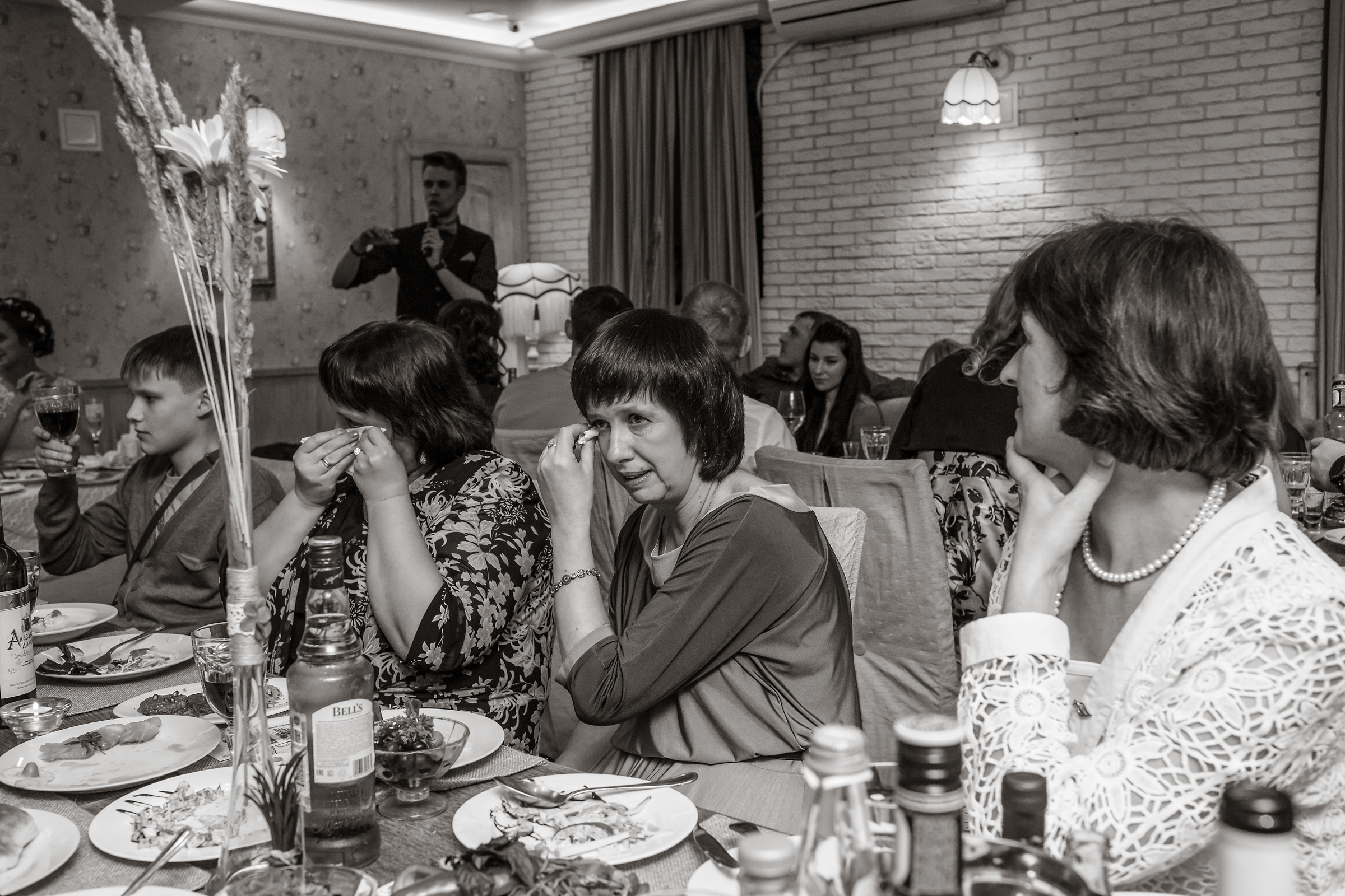 Ирина и Артем, Авеню-отель. Свадебный и репортажный фотограф (Москва, Королев и другие)