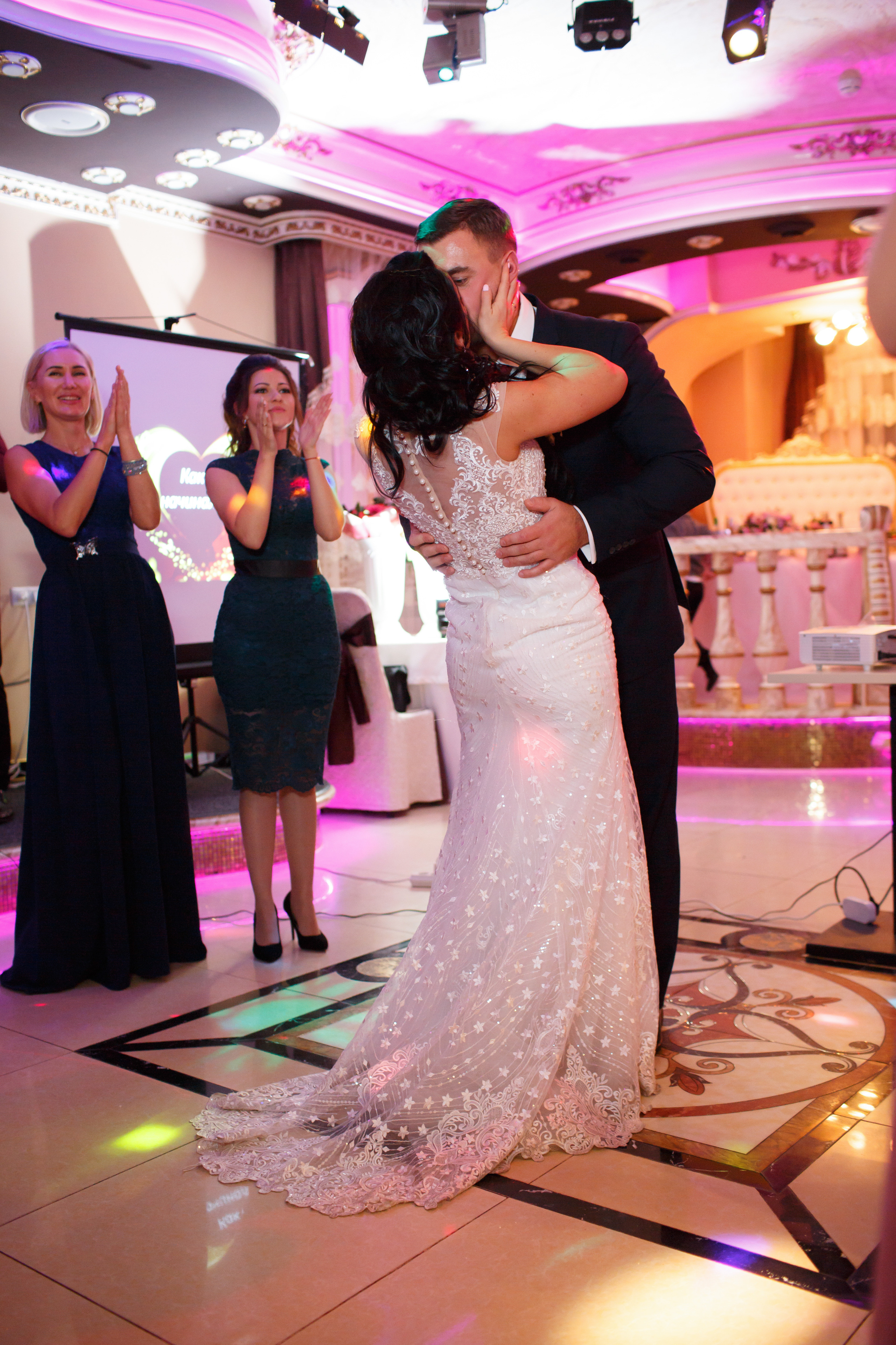 Рената и Артем, ЗАГС г. Королев, ресторан Royal. Свадебный и репортажный фотограф (Москва, Королев и другие)