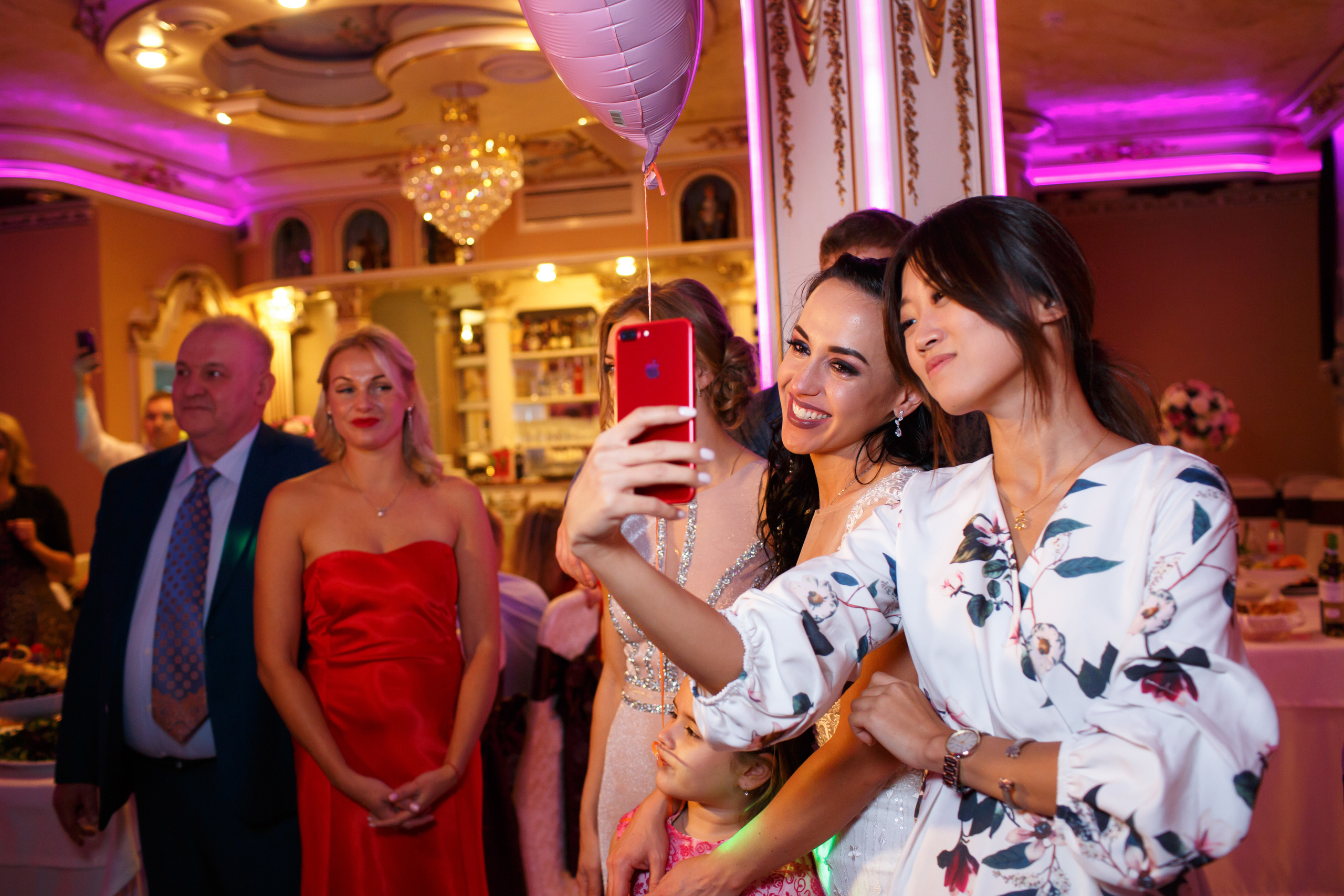 Рената и Артем, ЗАГС г. Королев, ресторан Royal. Свадебный и репортажный фотограф (Москва, Королев и другие)