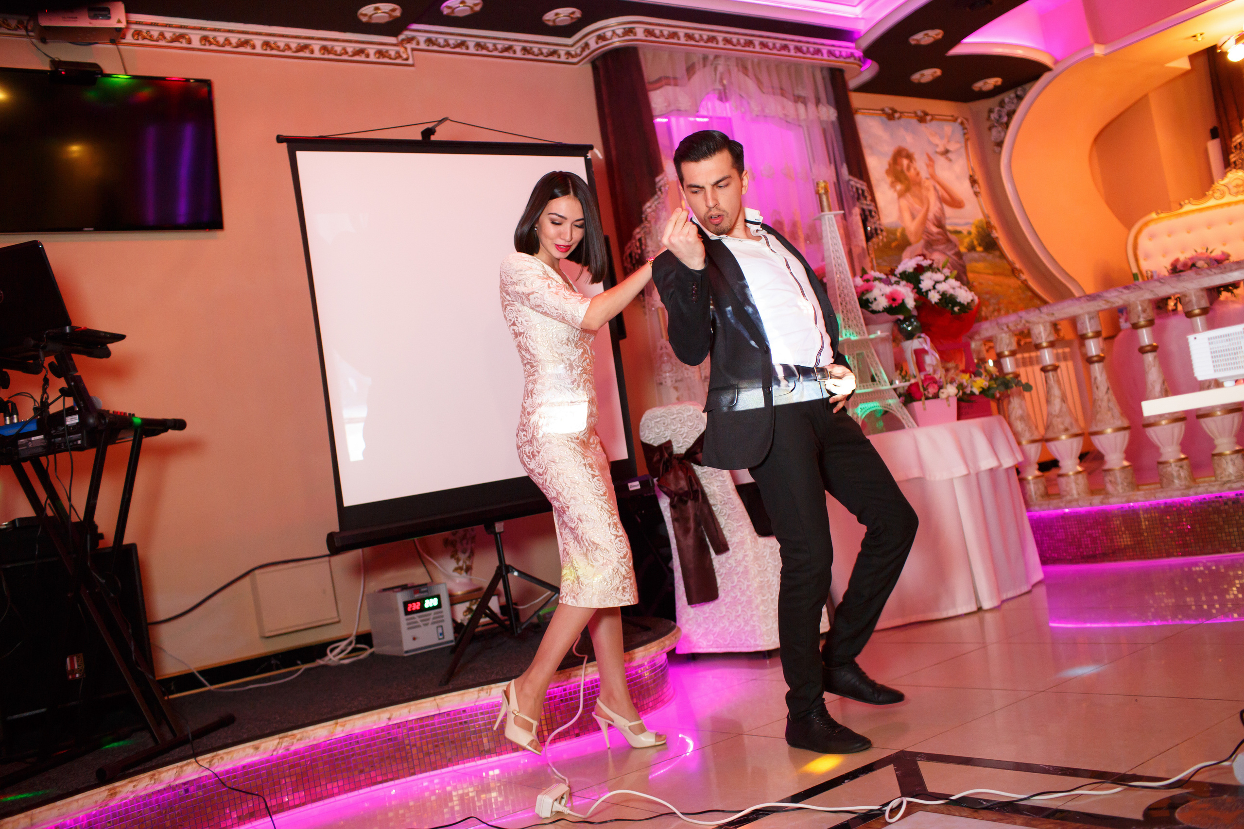 Рената и Артем, ЗАГС г. Королев, ресторан Royal. Свадебный и репортажный фотограф (Москва, Королев и другие)