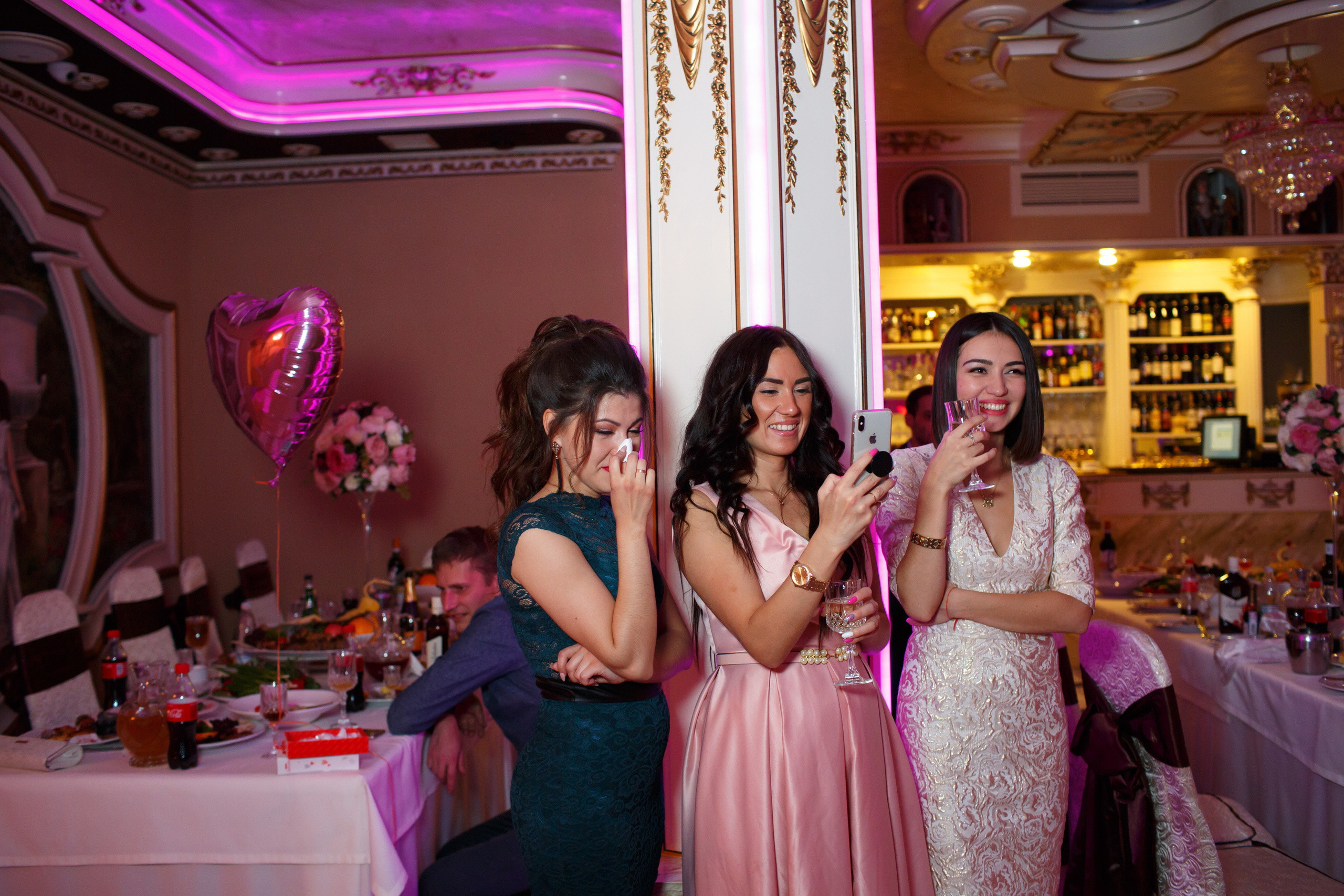 Рената и Артем, ЗАГС г. Королев, ресторан Royal. Свадебный и репортажный фотограф (Москва, Королев и другие)