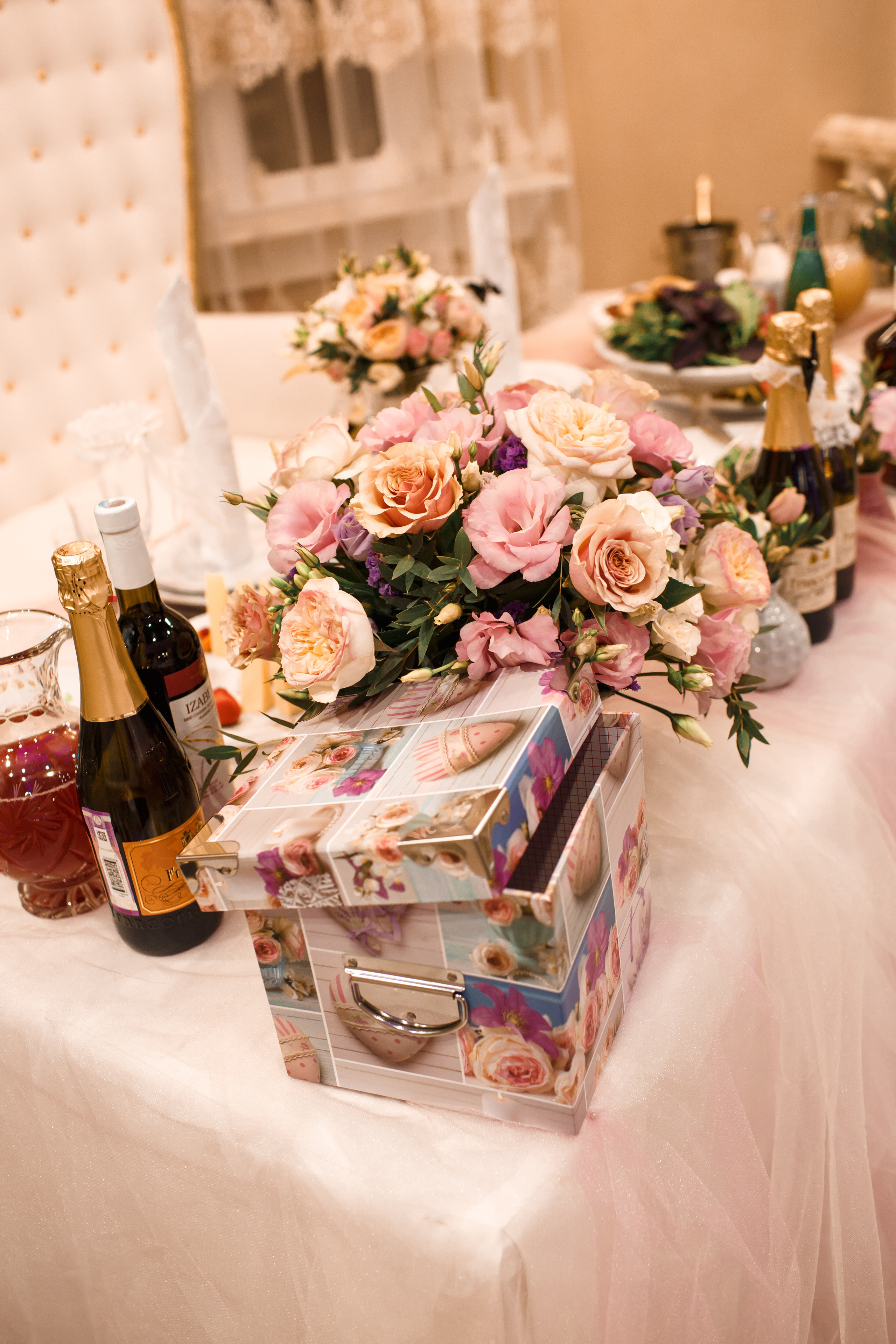 Рената и Артем, ЗАГС г. Королев, ресторан Royal. Свадебный и репортажный фотограф (Москва, Королев и другие)