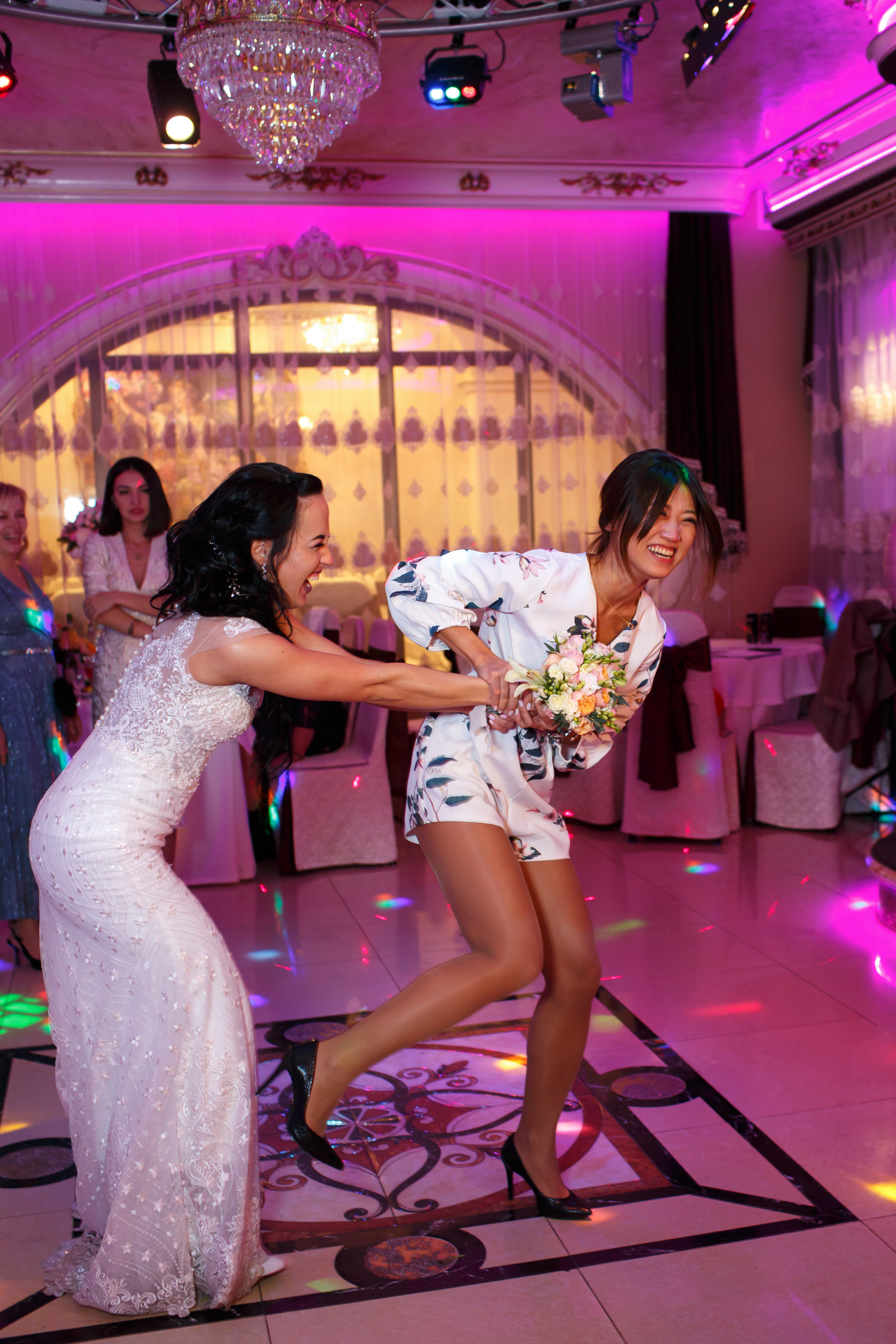 Рената и Артем, ЗАГС г. Королев, ресторан Royal. Свадебный и репортажный фотограф (Москва, Королев и другие)