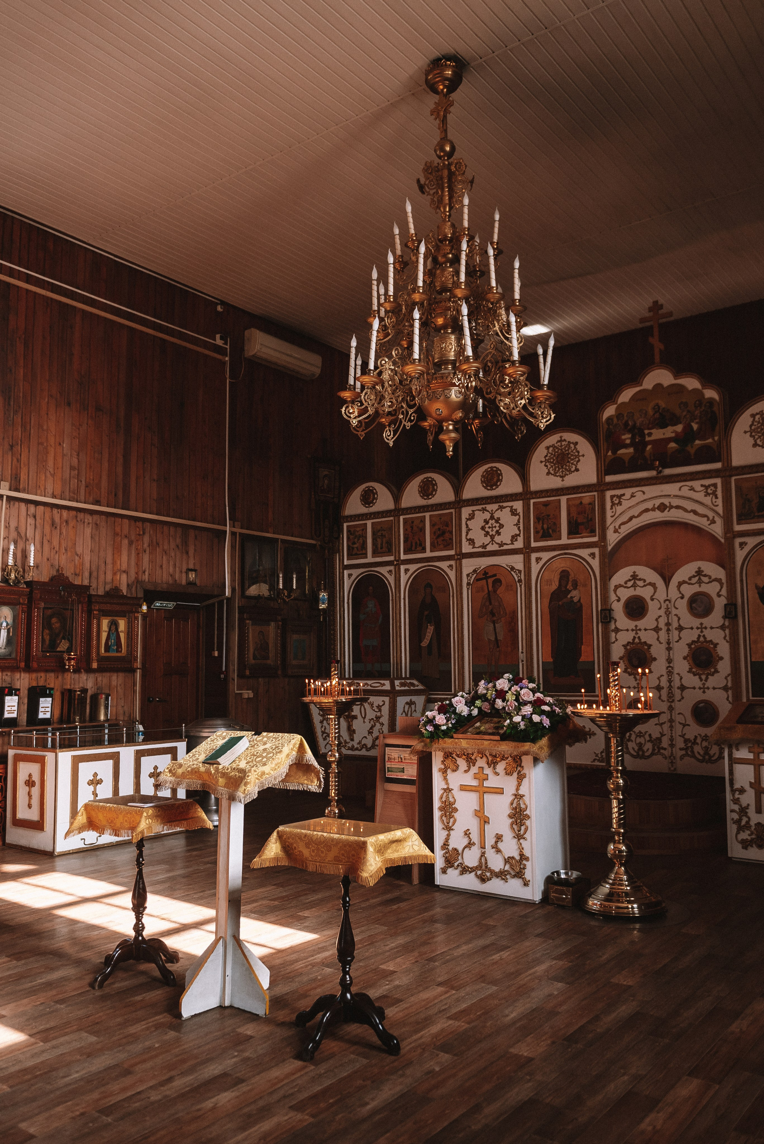 Венчание в храме Иоанна Кронштадтского. Свадебный и семейный фотограф в Волгограде Олеся Лисицкая