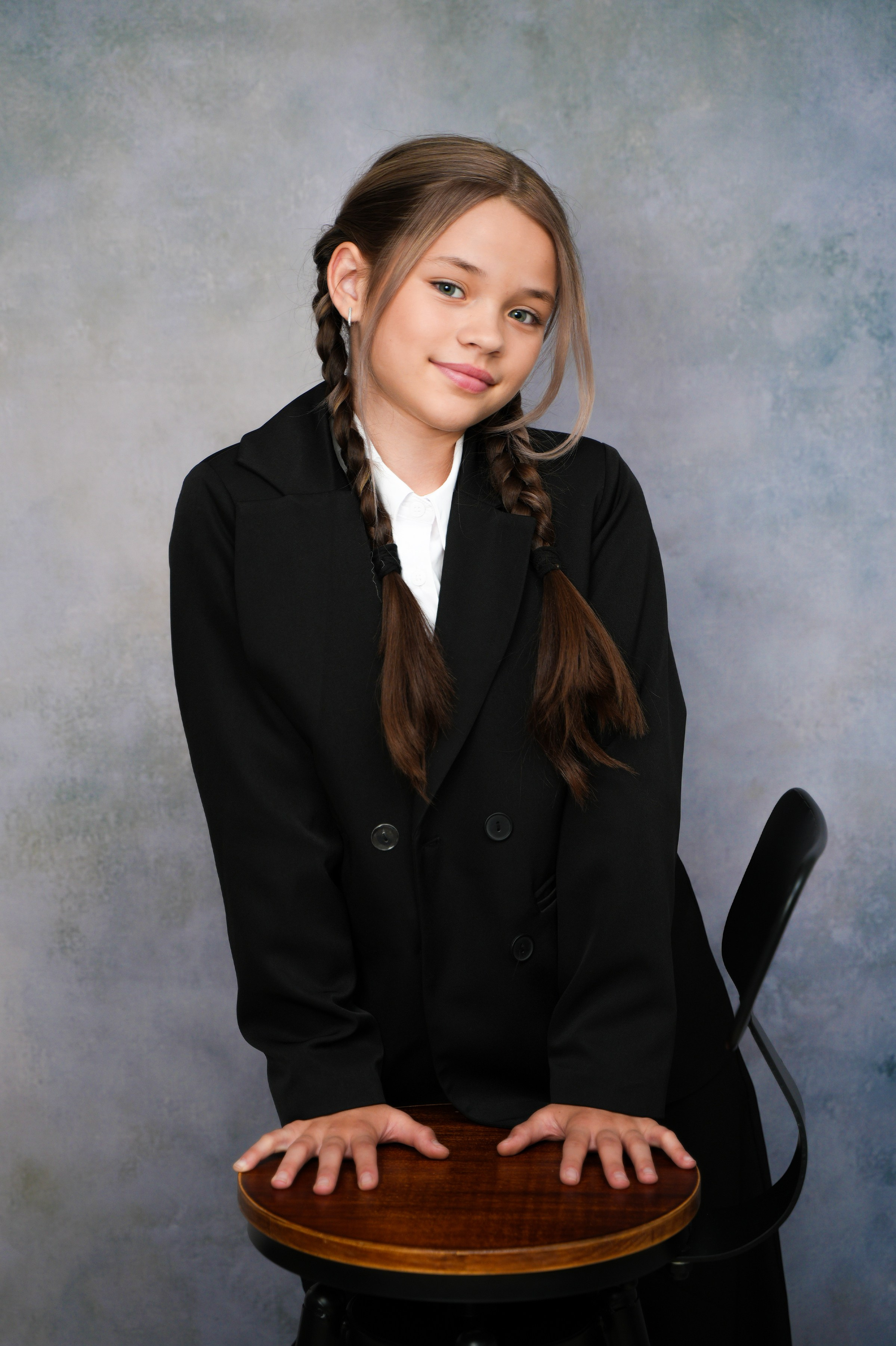 Фон начальные классы. Школьная фотография Поповы