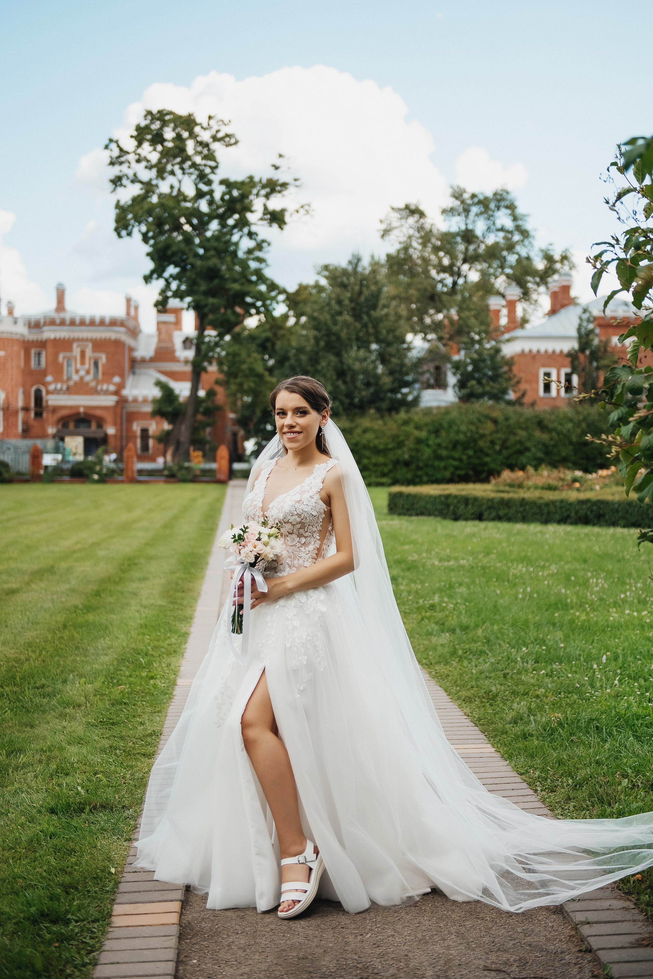 Анонс свадебной фотосессии Александра и Марии. Свадебный и семейный фотограф в Воронеже Алёна Пшеничная