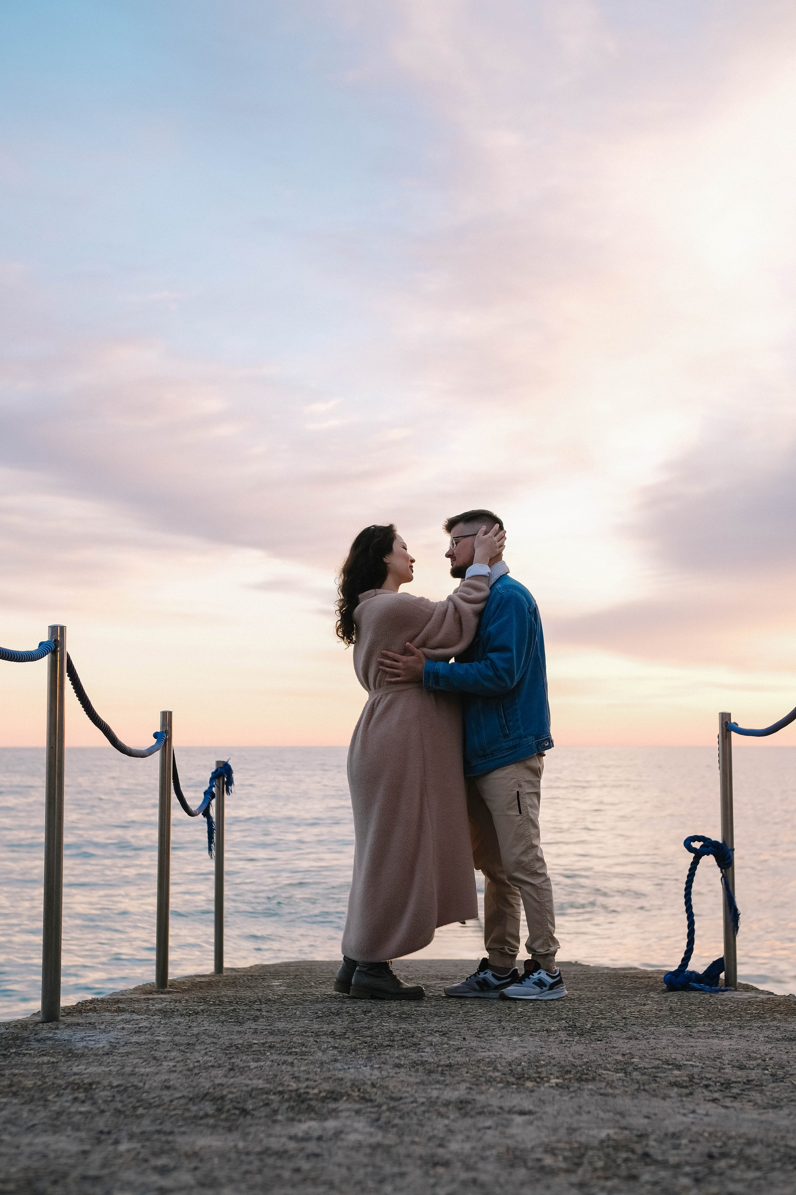 В ожидании чуда (ЖЕня и Женя). Главная