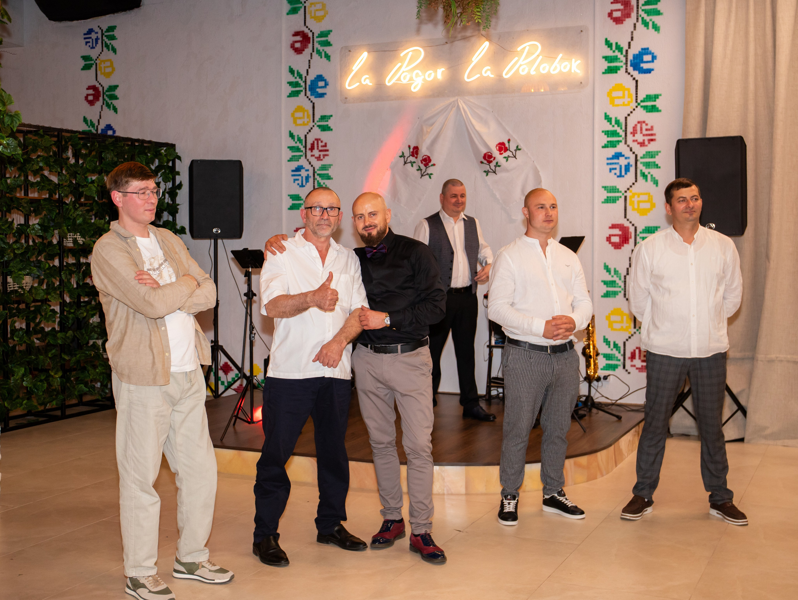 Открытие молдавского ресторана. Свадебный и семейный фотограф в Москве Мила Широких