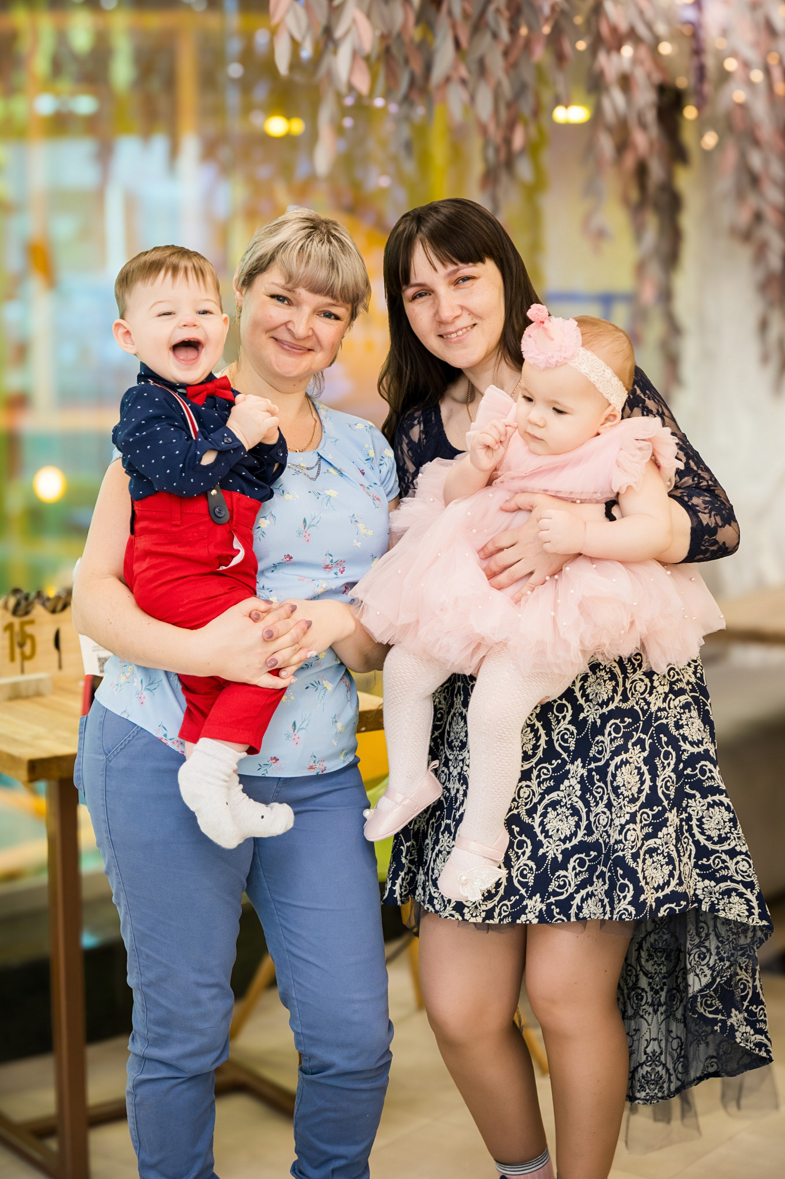 Насте 1 годик. Детский фотограф видеограф в Хабаровске Михаил Орлов