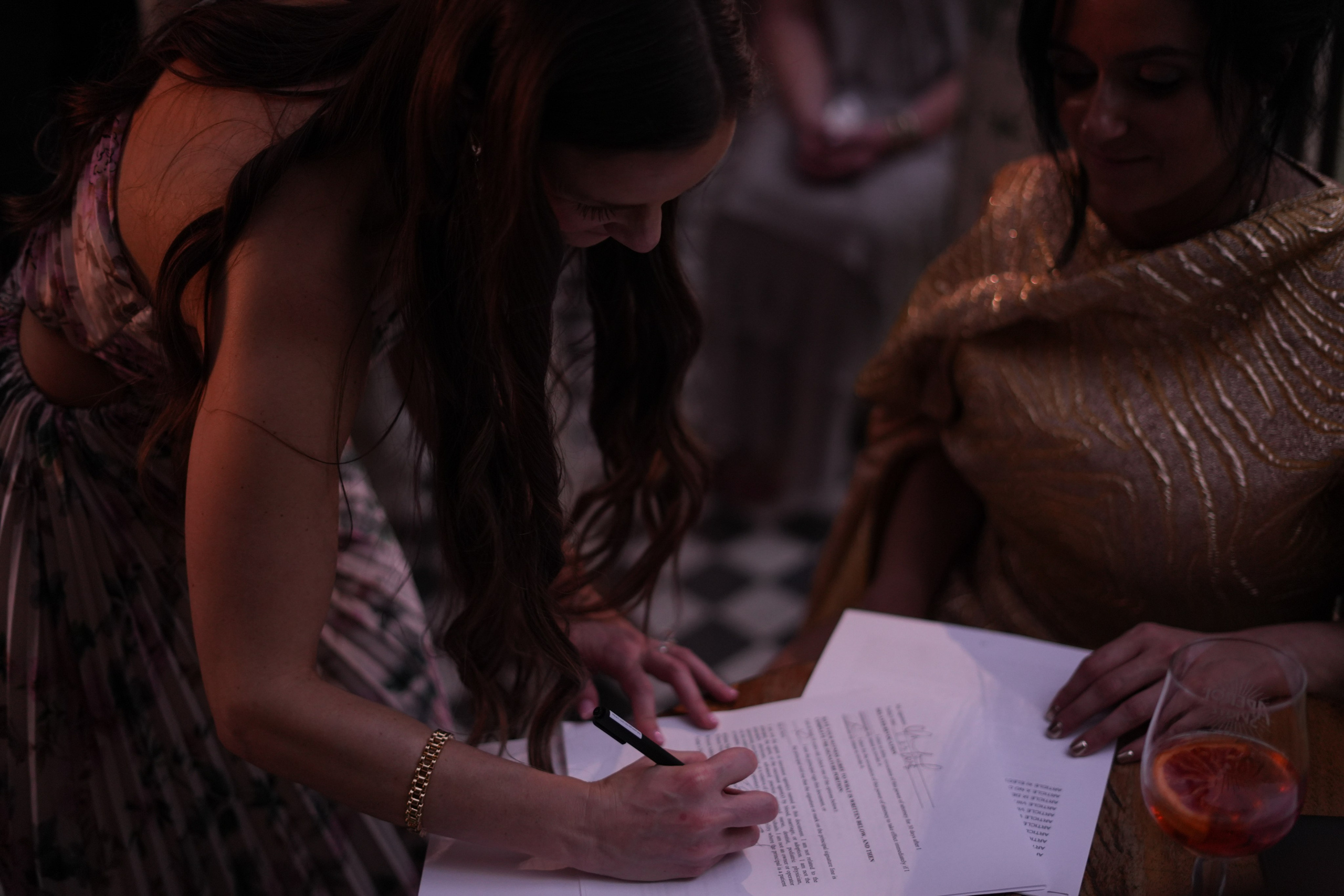 Olivia and Zack / 1 wedding day. Wedding Photographer in Barcelona and Medellin