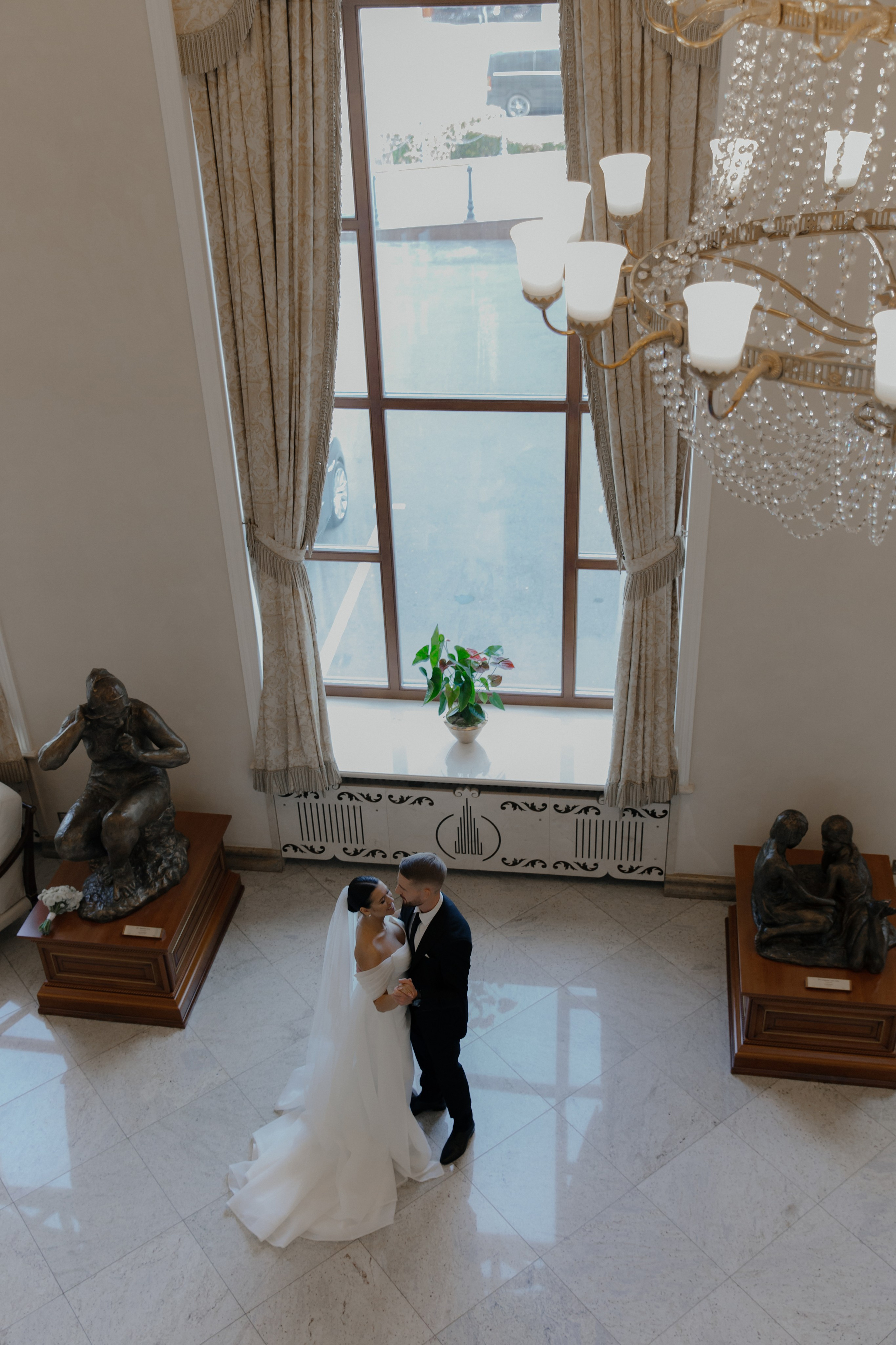 31.08.2024. RETOUCH-HOUSE