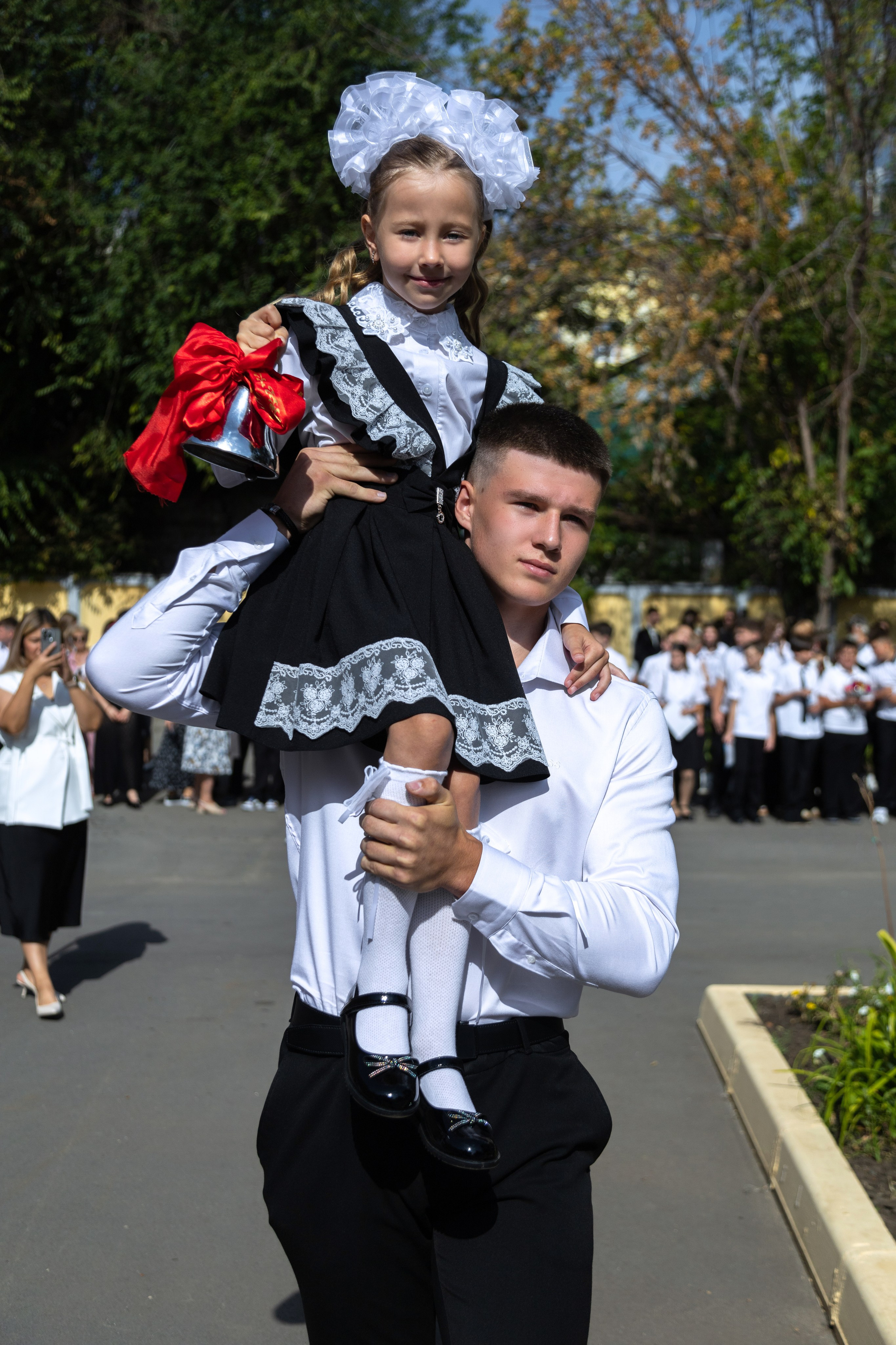 Репортаж 1 сентября. Выпускные альбомы Саратов Энгельс фотограф Титова Ирина