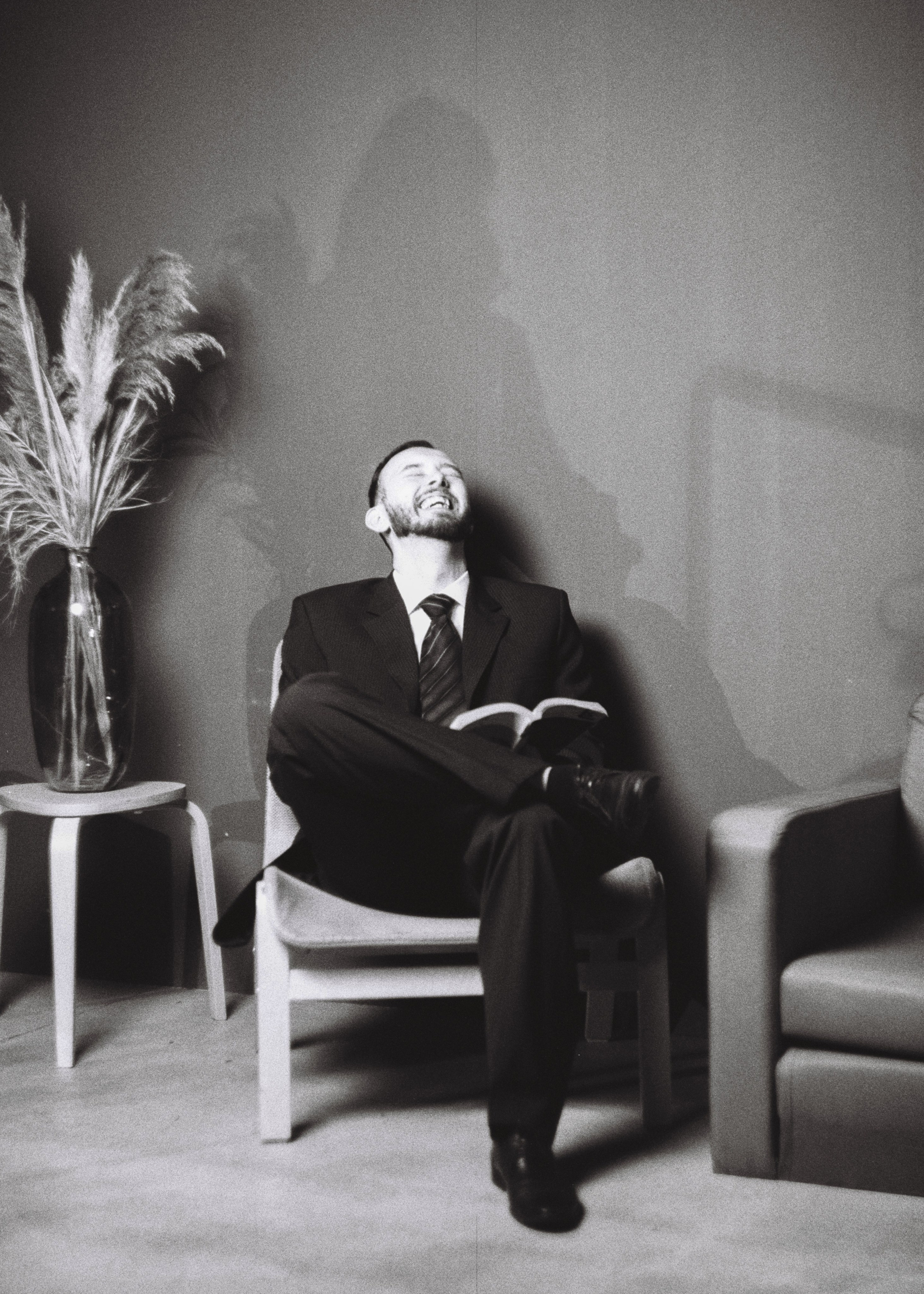 На плёнку в стиле СССР. Портретный фотограф в Иваново Виталий Павлинский