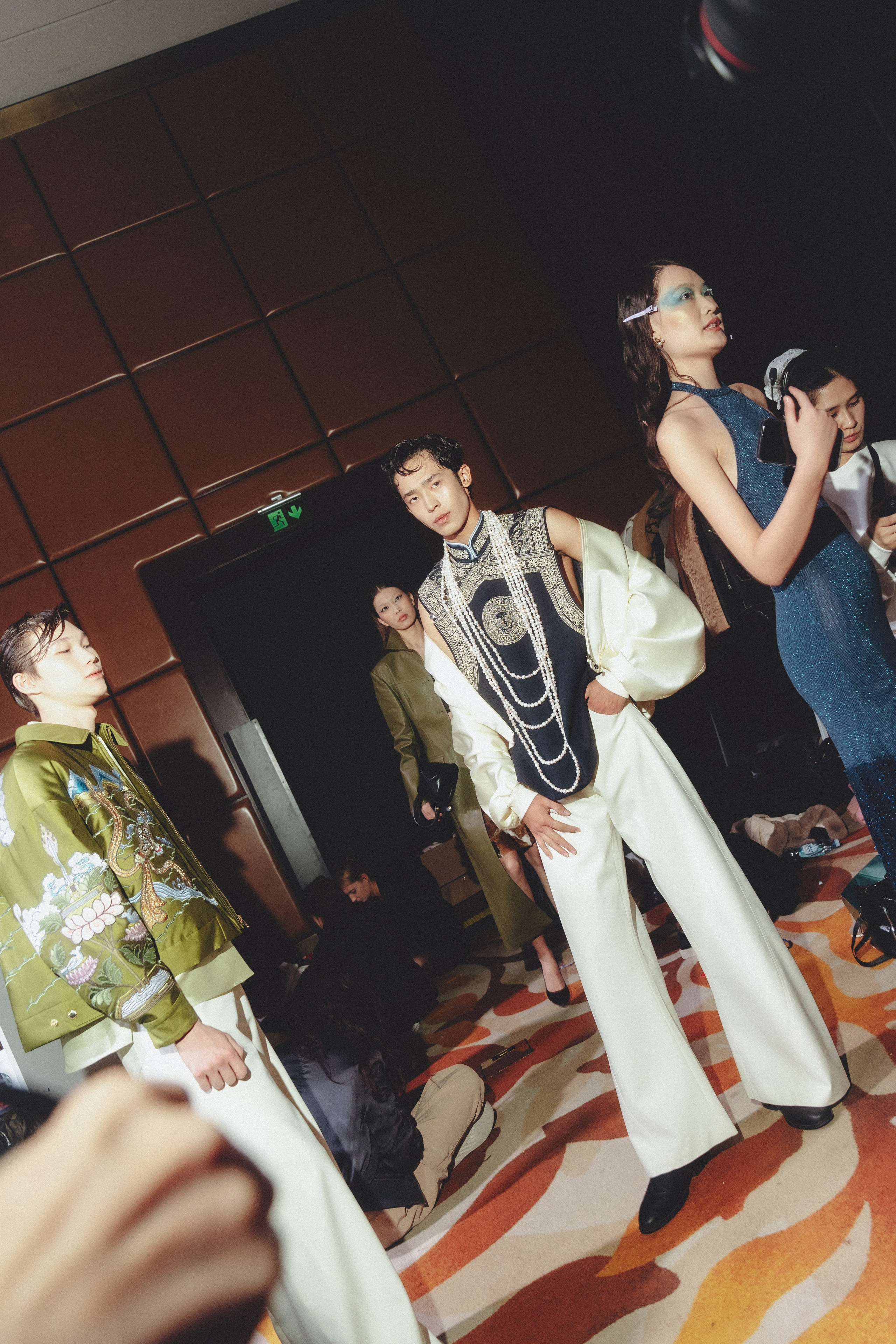 VISA FASHION WEEK ALMATY SS26 / BACKSTAGE ZONE