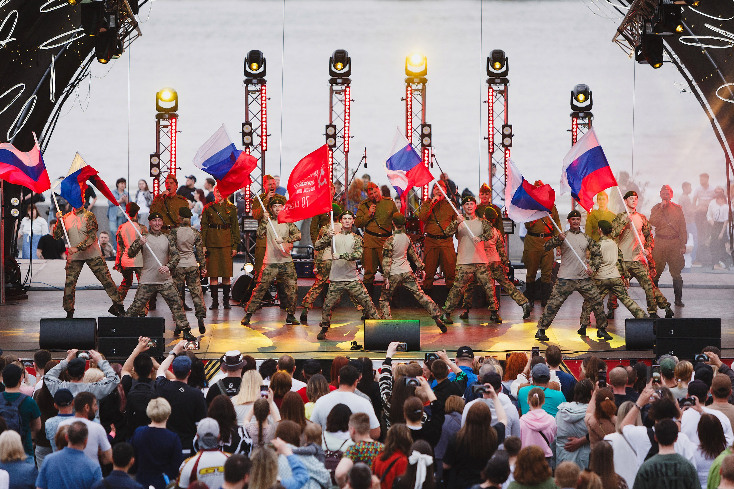 КОНЦЕРТЫ. Roman Photo