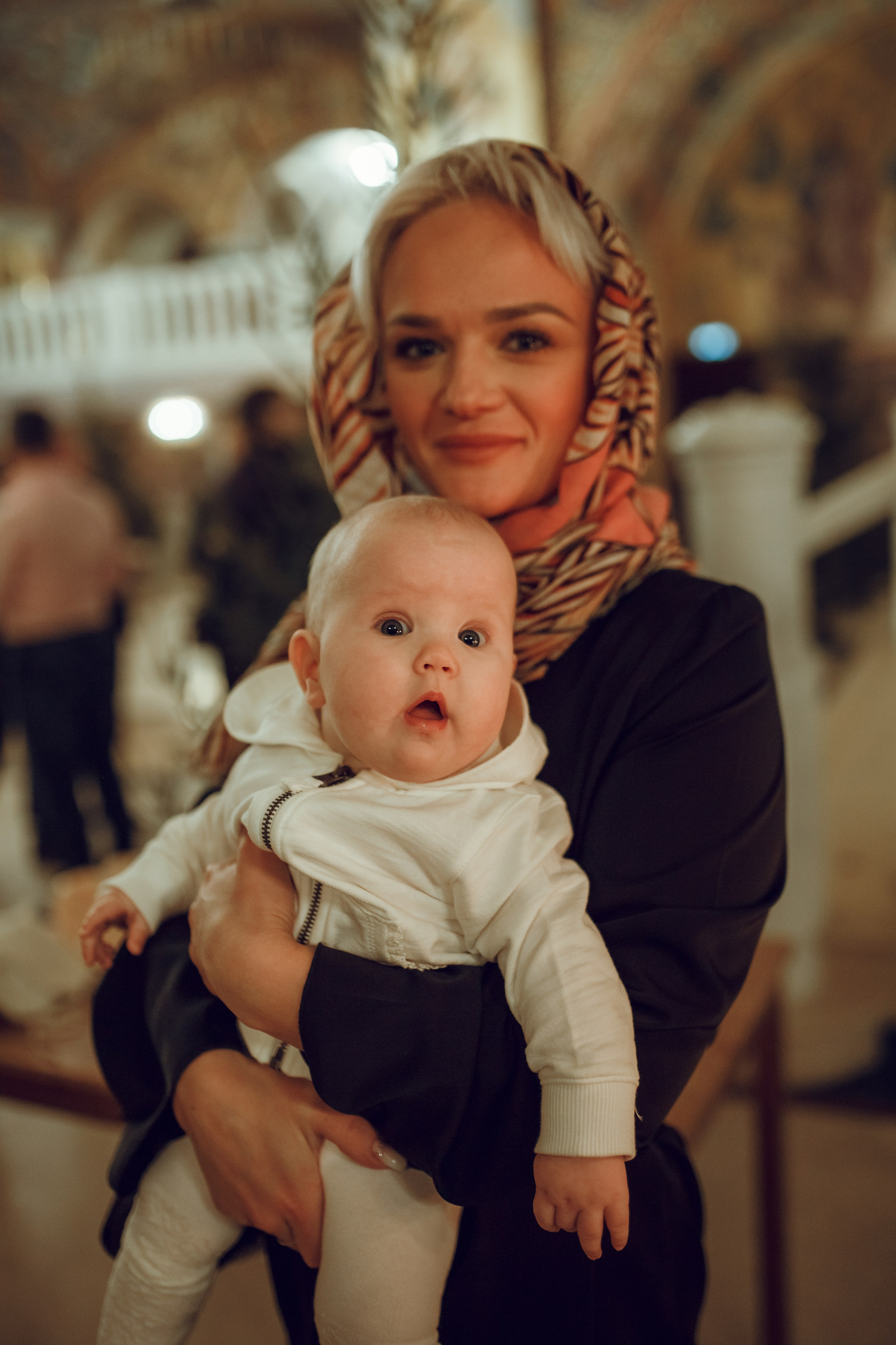 Крещение Виктории. Фотограф на Крещение, семейный фотограф в Москве