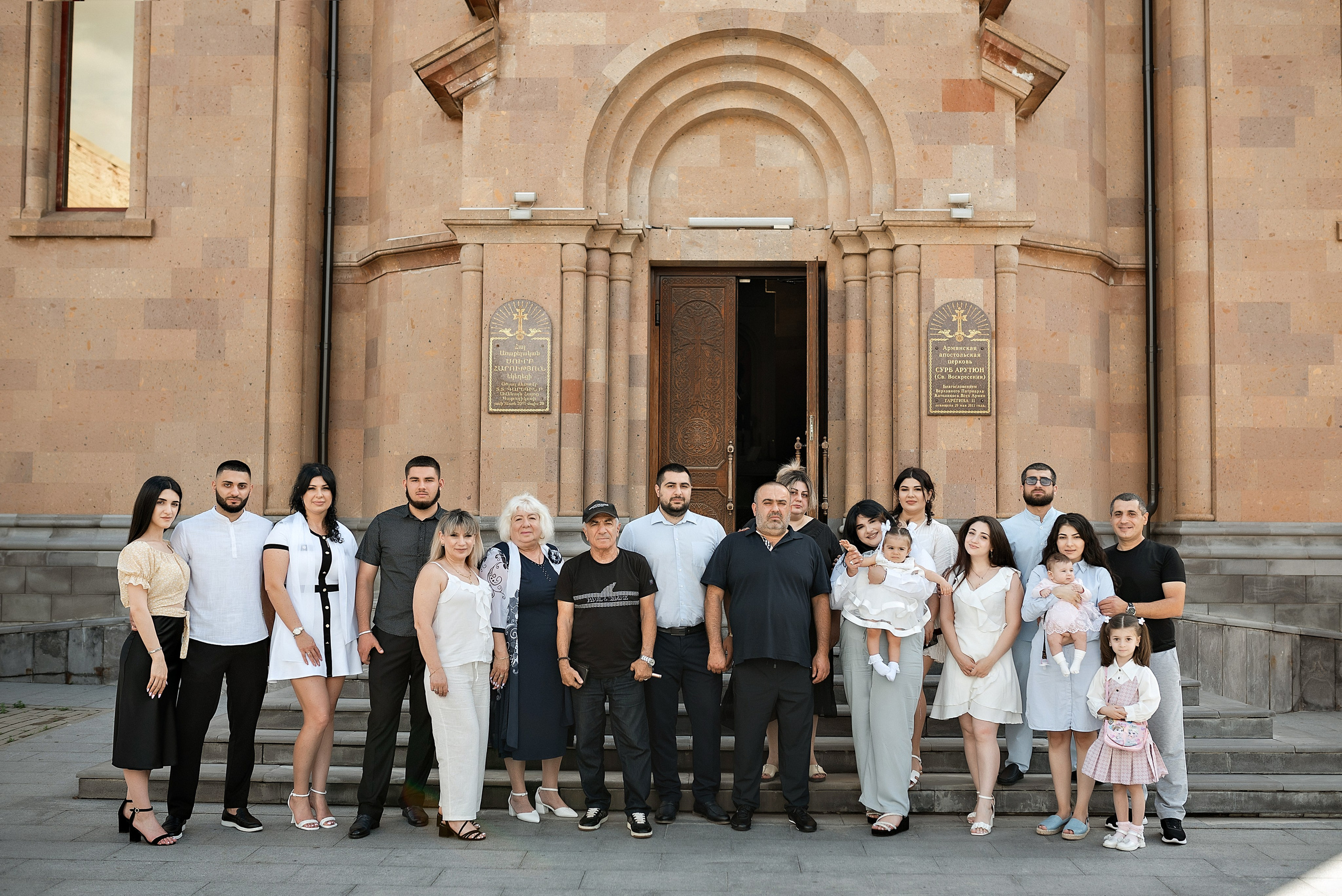 Крещение Миланы в Церкви Сурб-Арутюн. Семейный фотограф в Ростове-на-Дону Татьяна Литвинова