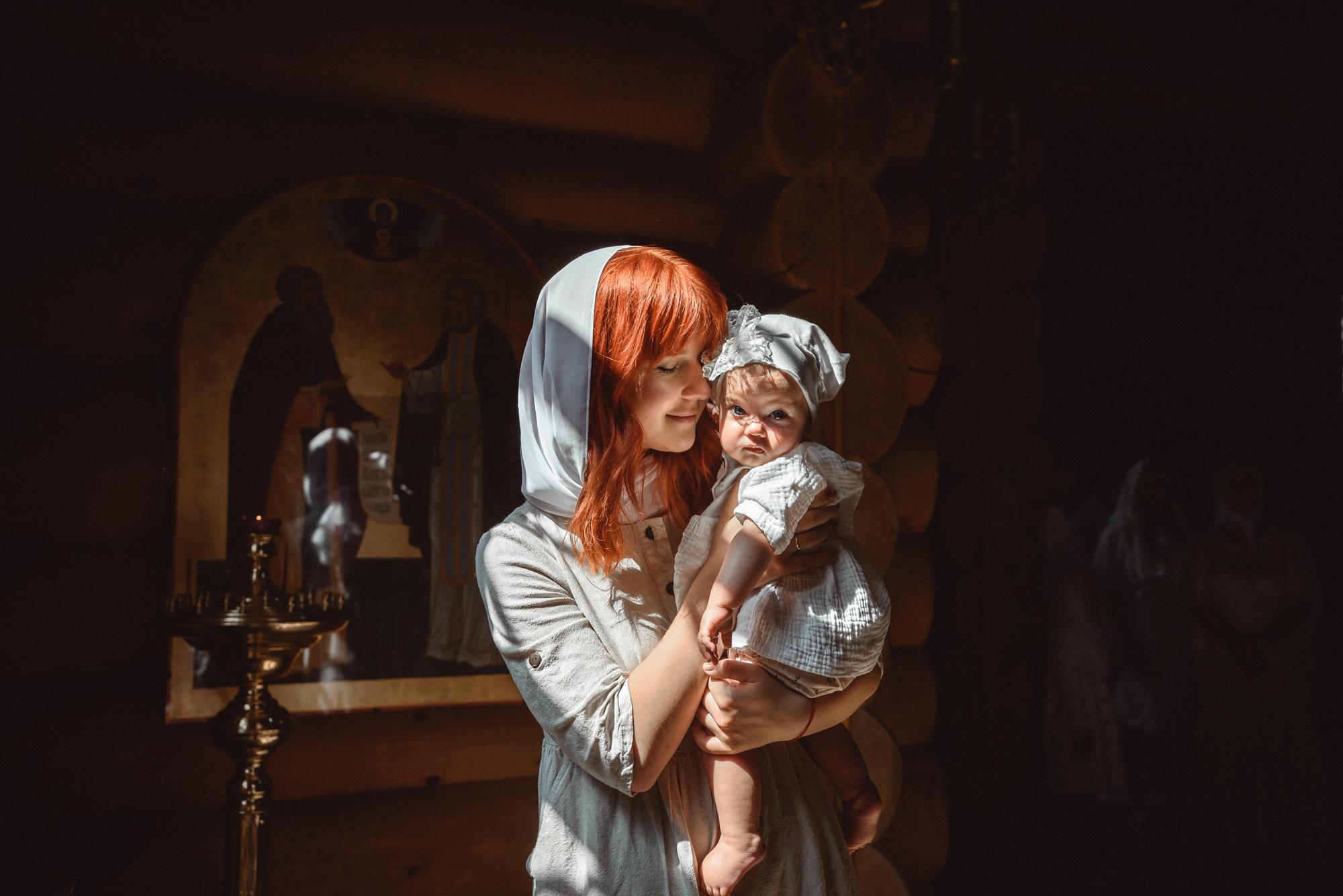 Таинство крещения, кадры. Семейный фотограф в г.Москве Катя Норм