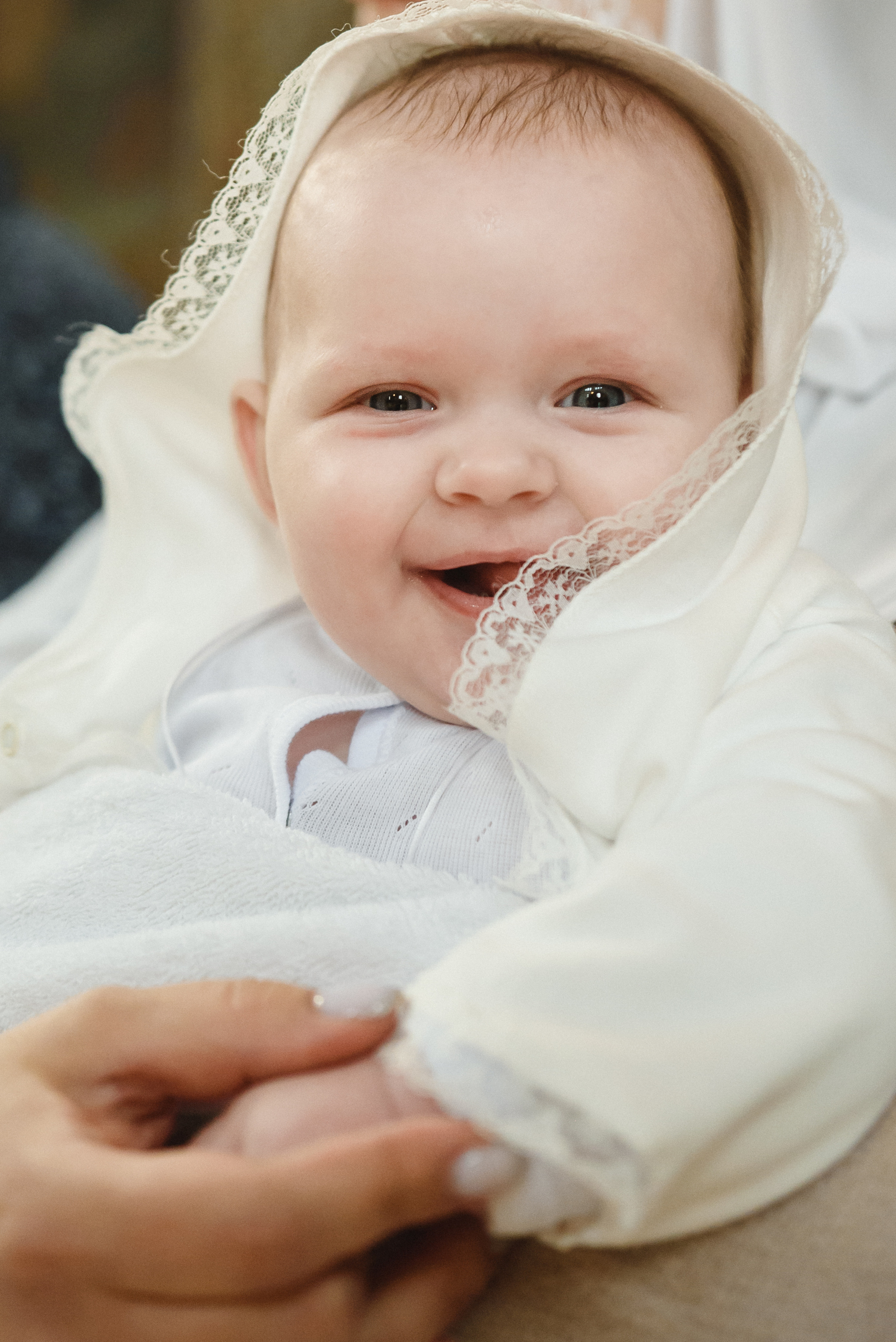 Таинство крещения, кадры. Семейный фотограф в г.Москве Катя Норм