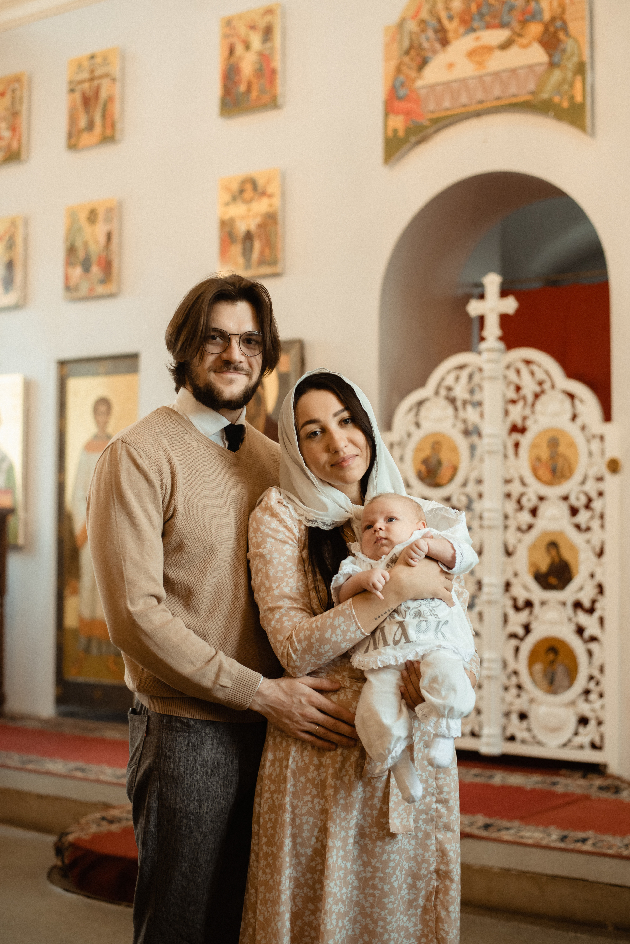 Таинство крещения, кадры. Семейный фотограф в г.Москве Катя Норм