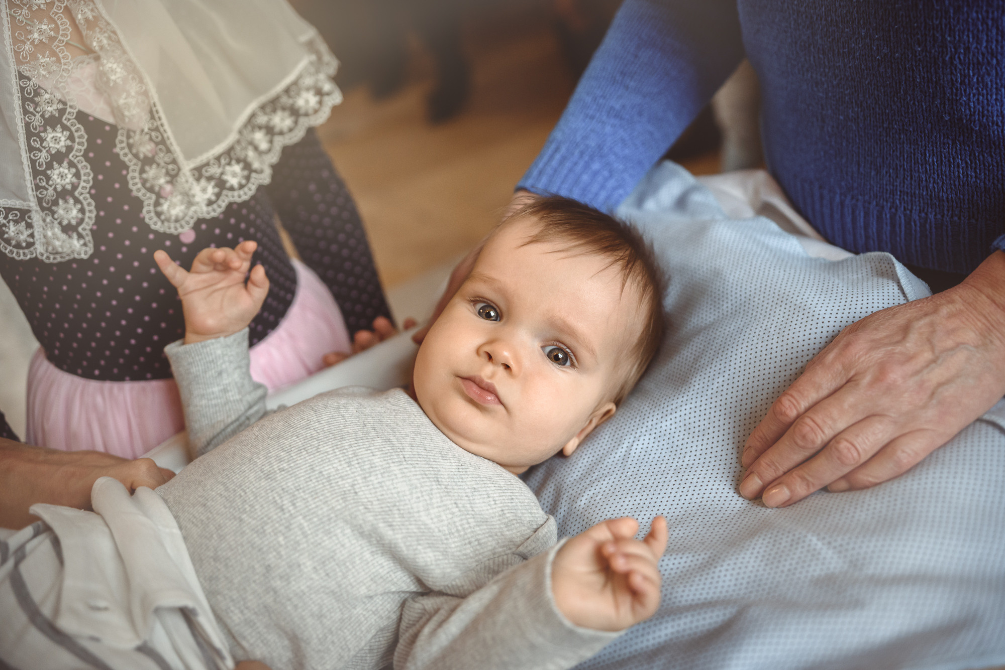 Таинство крещения, кадры. Семейный фотограф в г.Москве Катя Норм