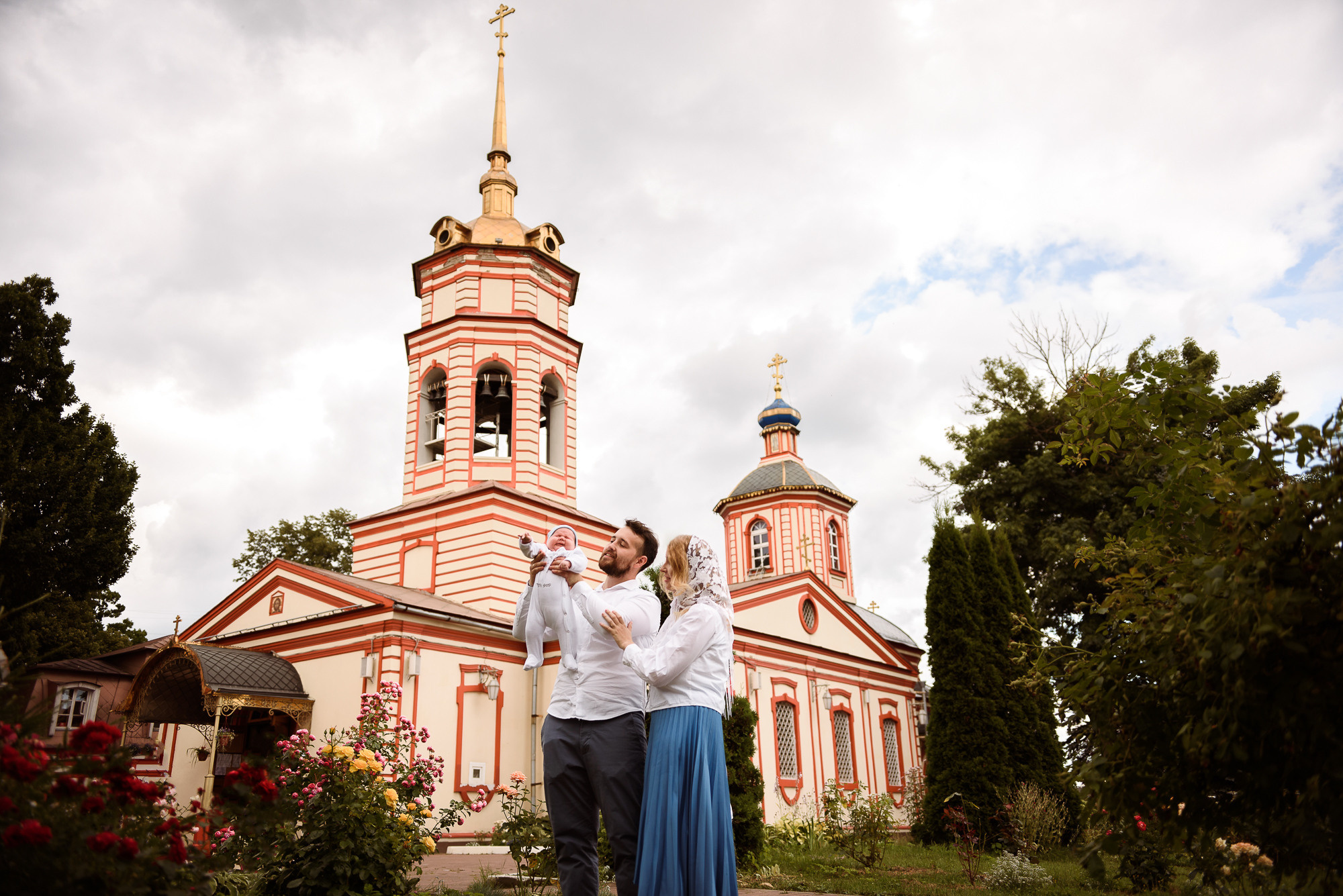 Таинство крещения, кадры. Семейный фотограф в г.Москве Катя Норм