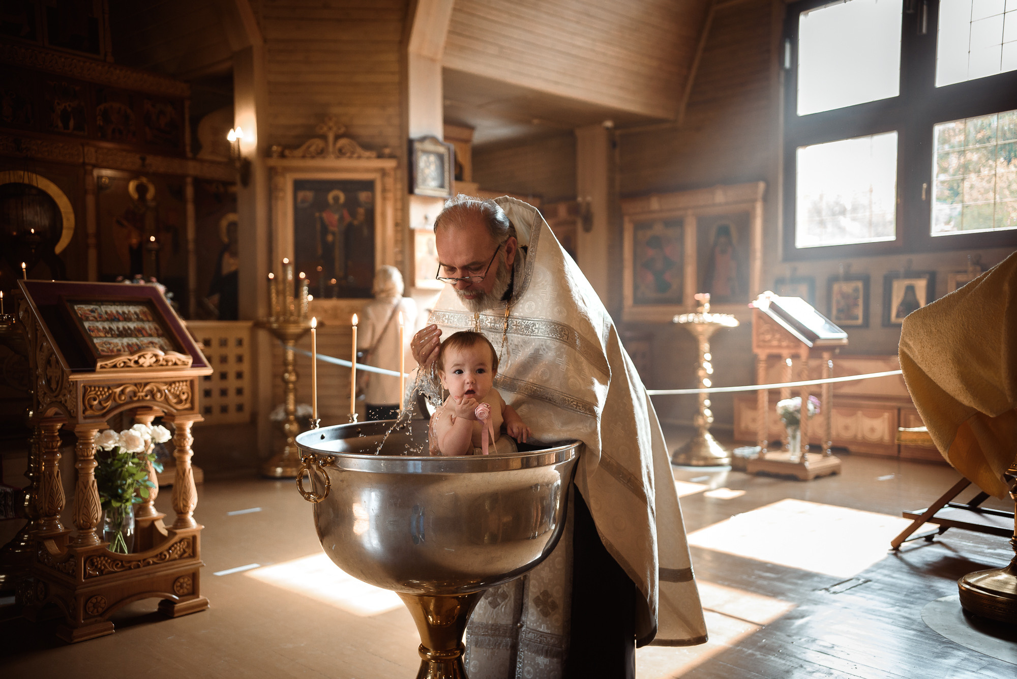 Таинство крещения, кадры. Семейный фотограф в г.Москве Катя Норм
