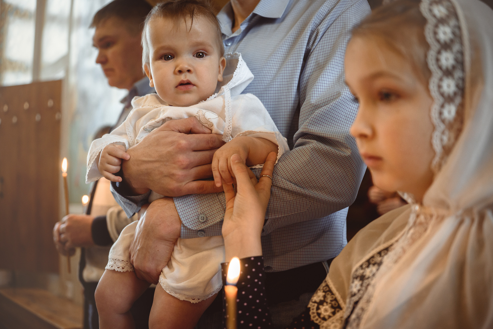 Таинство крещения, кадры. Семейный фотограф в г.Москве Катя Норм