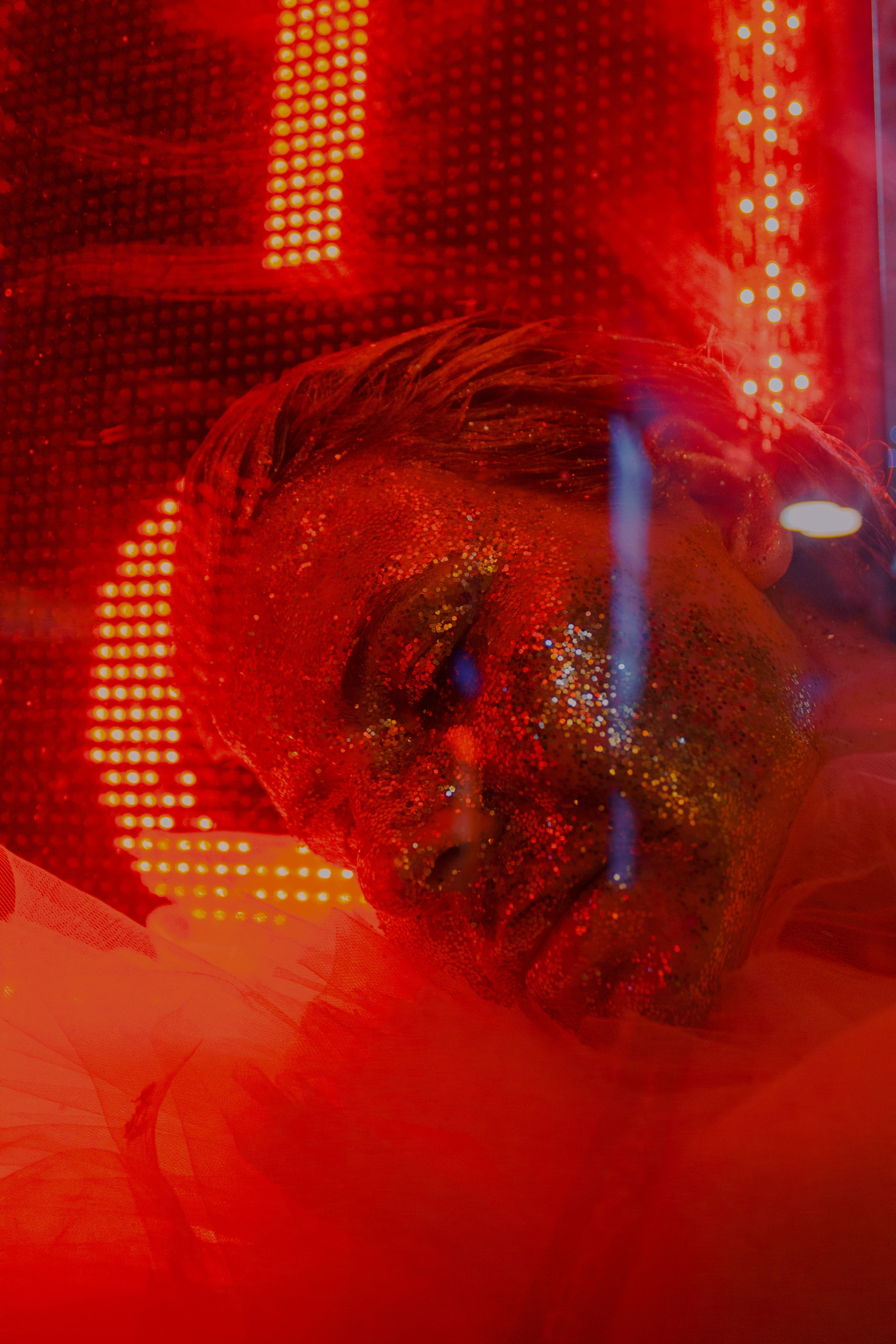 Девочка золотая