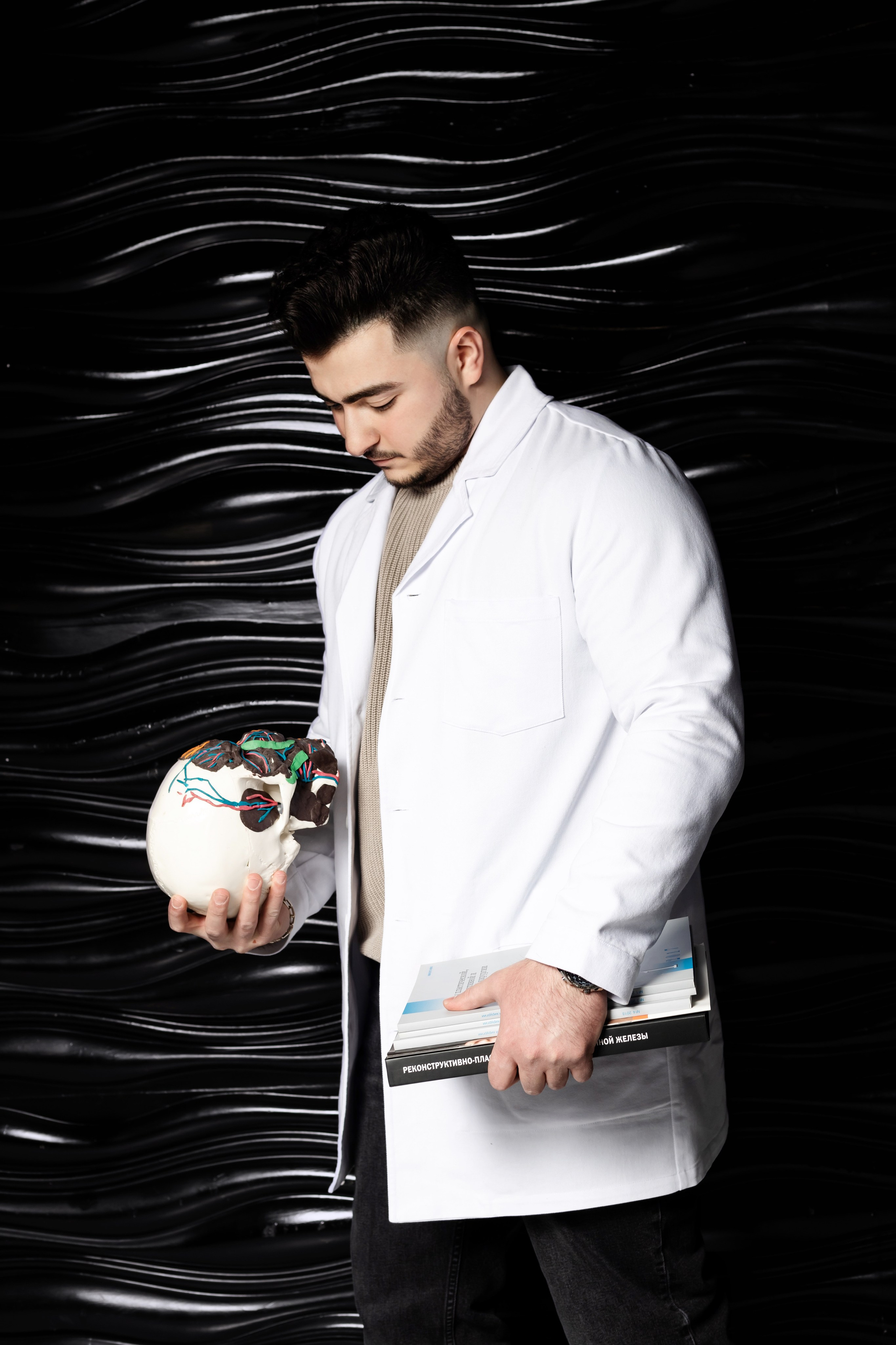 Грант Григорян, пластический хирург. Фотограф в Москве Ксения Мокрушина | Brand & Women photographer